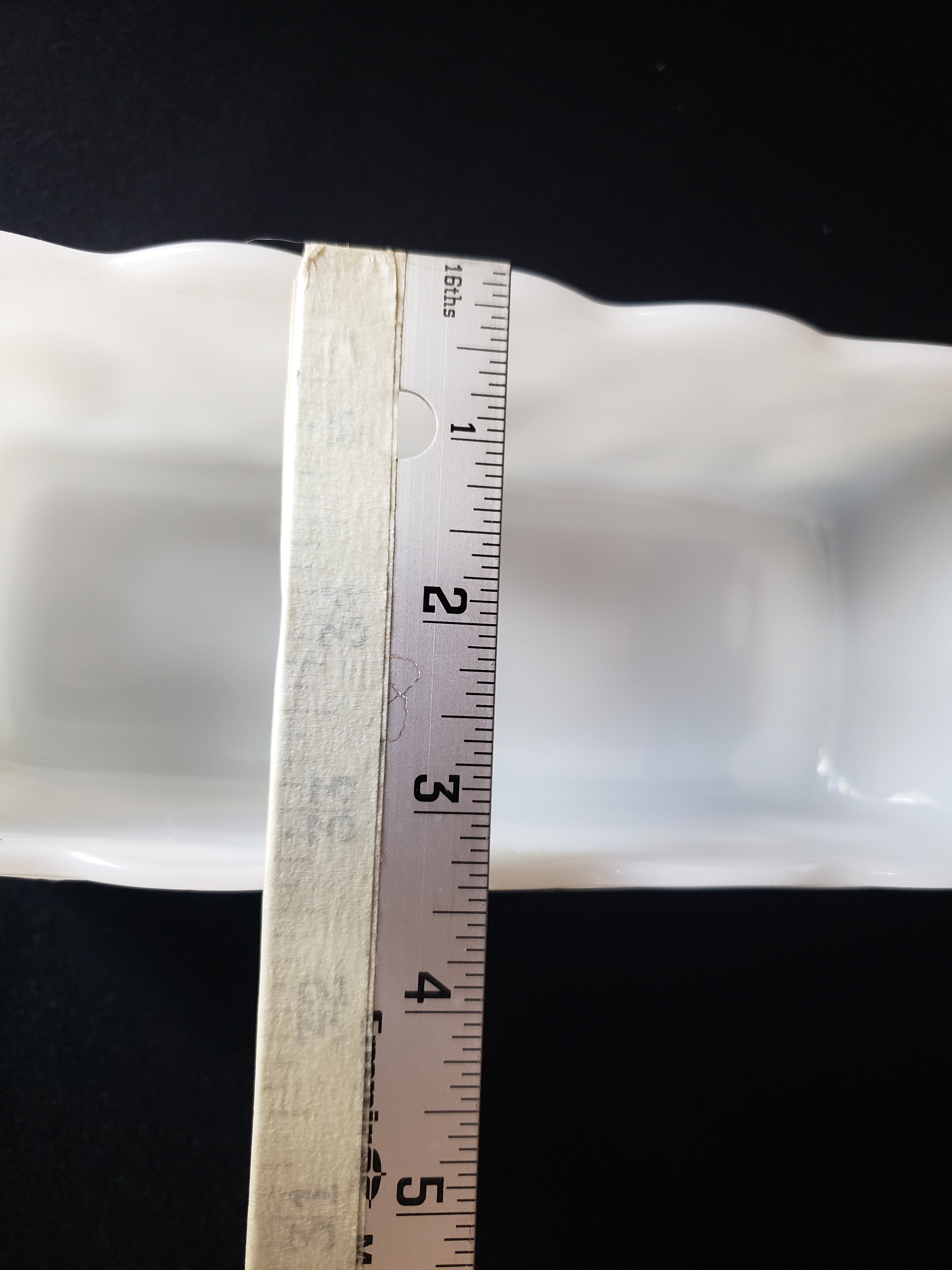 Vintage Anchor Hocking Milk Glass Planter Grape Pattern Rectangle (lot 2217)