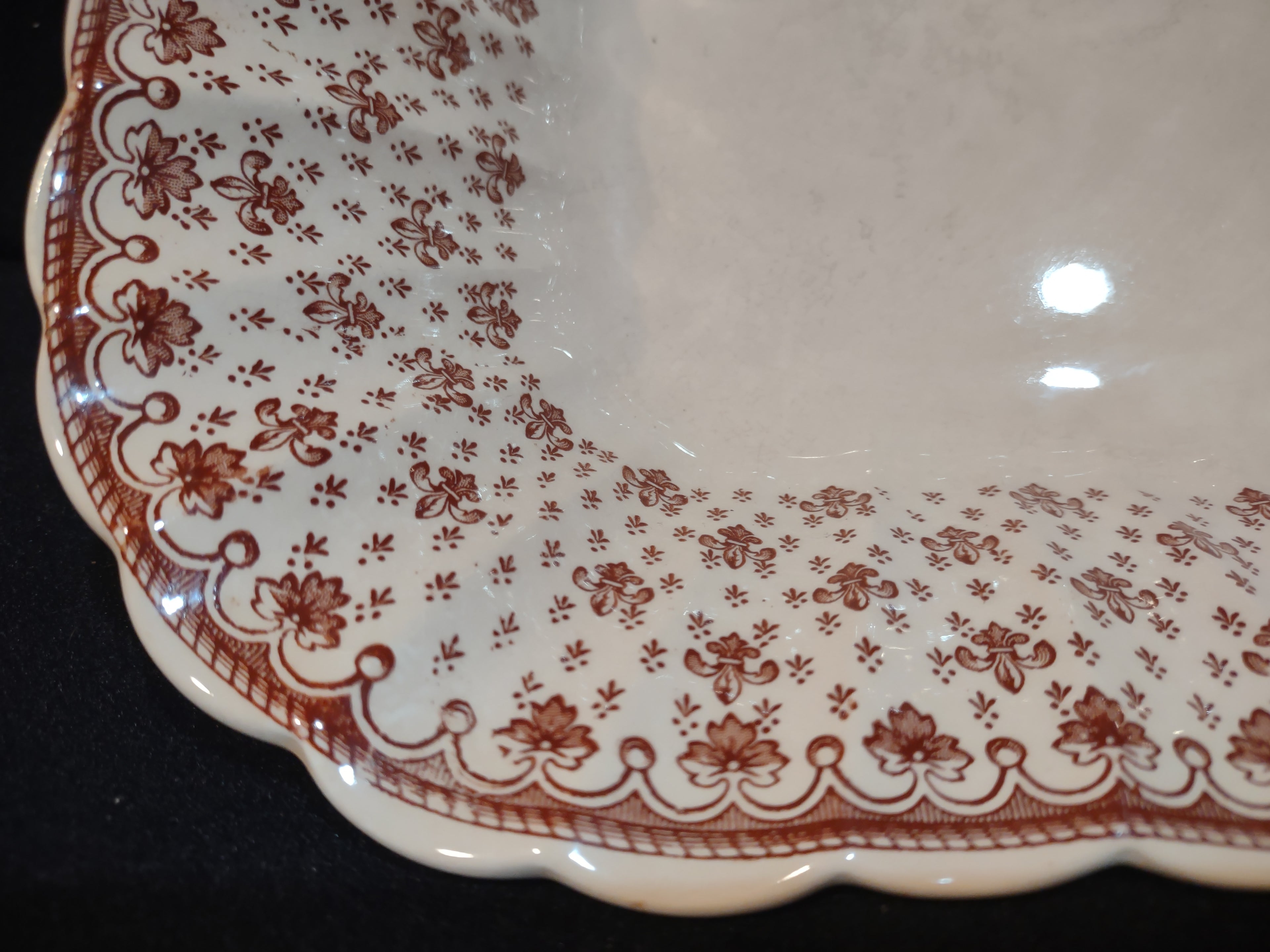 Vintage Spode Fleur-De-Lis Serving Bowl Brown Countryside Ironstone (lot 5755)