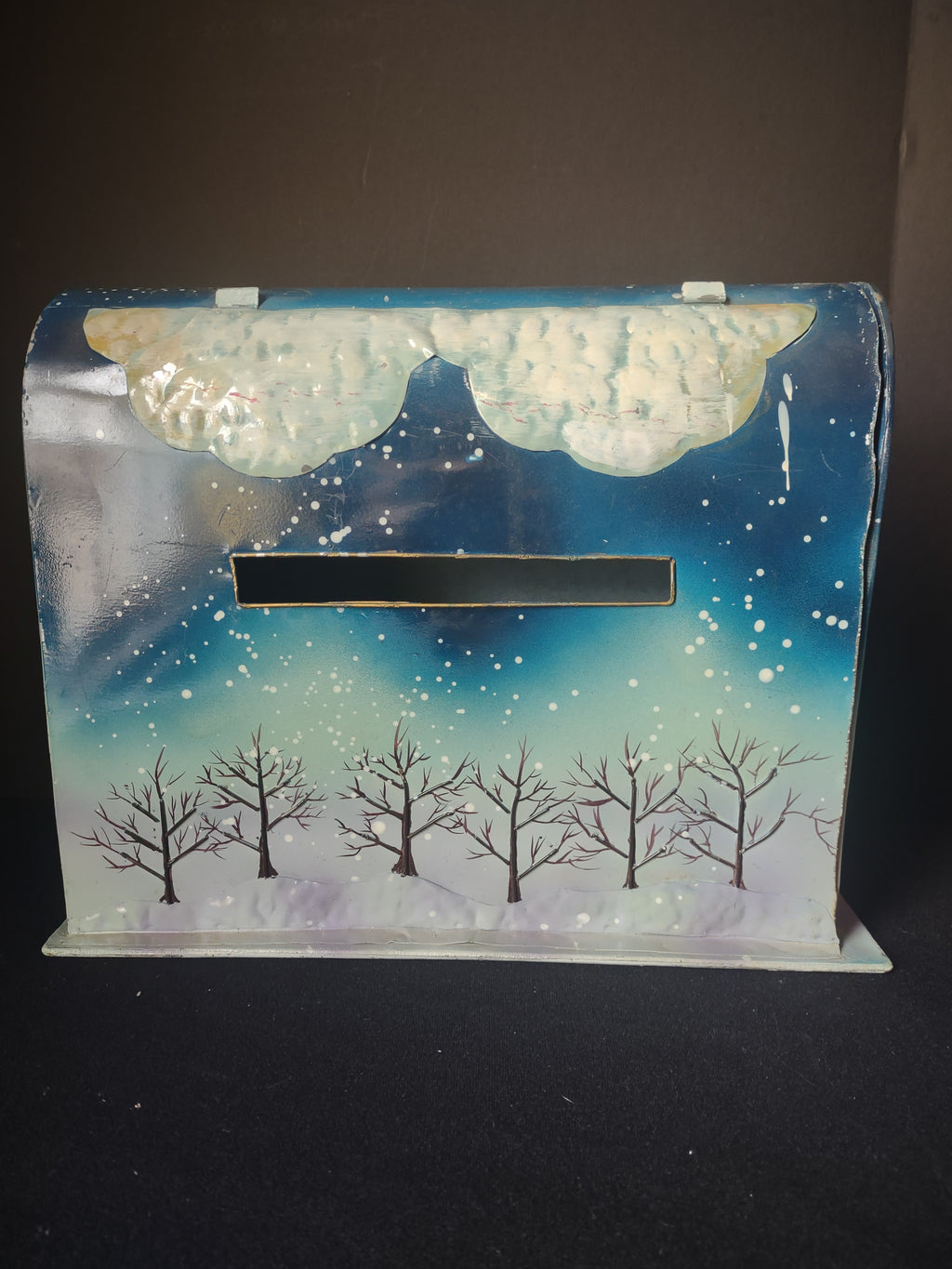 Christmas Winter Metal Mail Box (lot 1591)