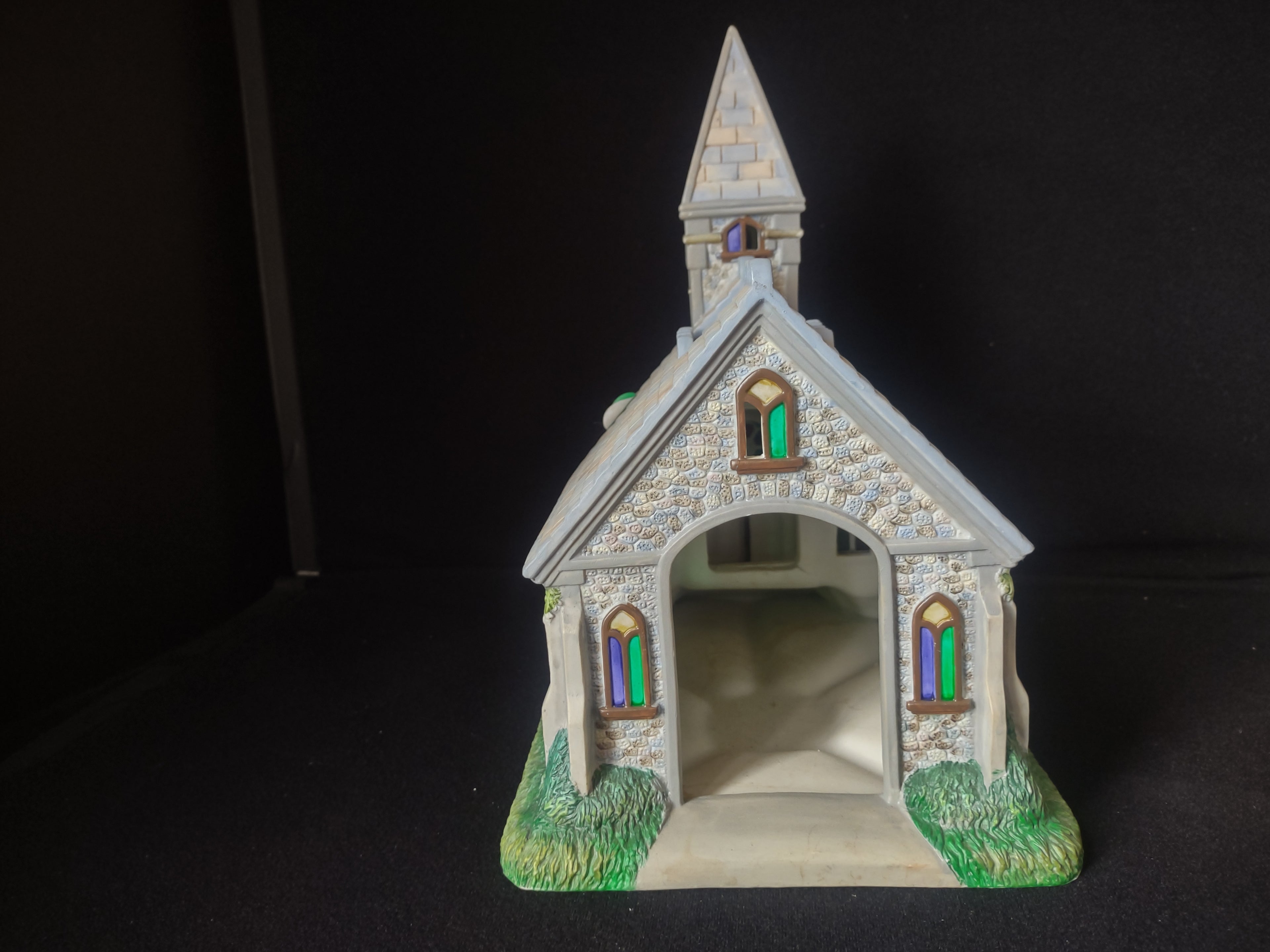 PARTYLITE Olde World Village #2 CHURCH Tealight Candle Christmas (lot 2407)