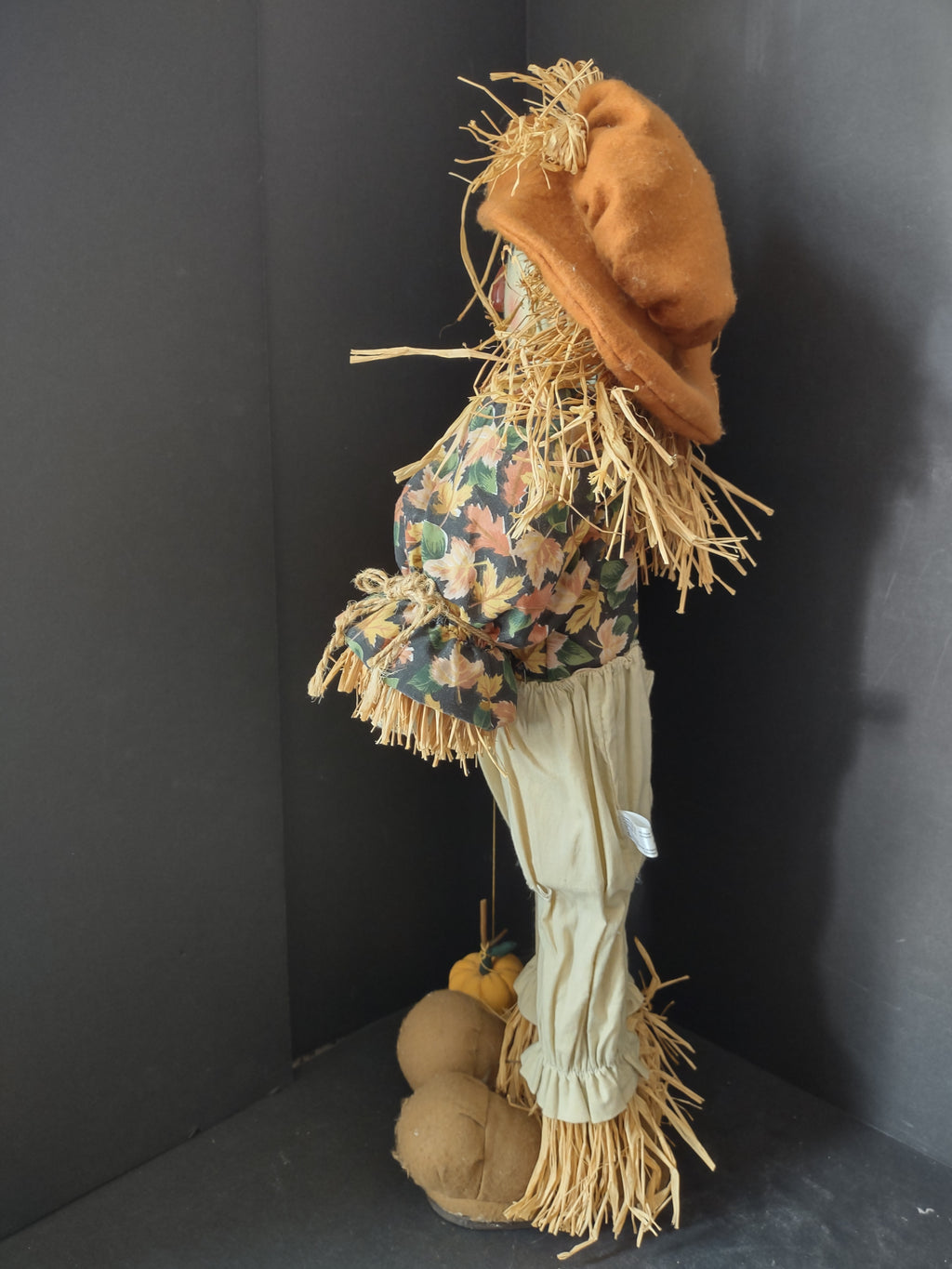 Halloween Fall 25" Country Lace Scarecrow Standing (lot 3078j)