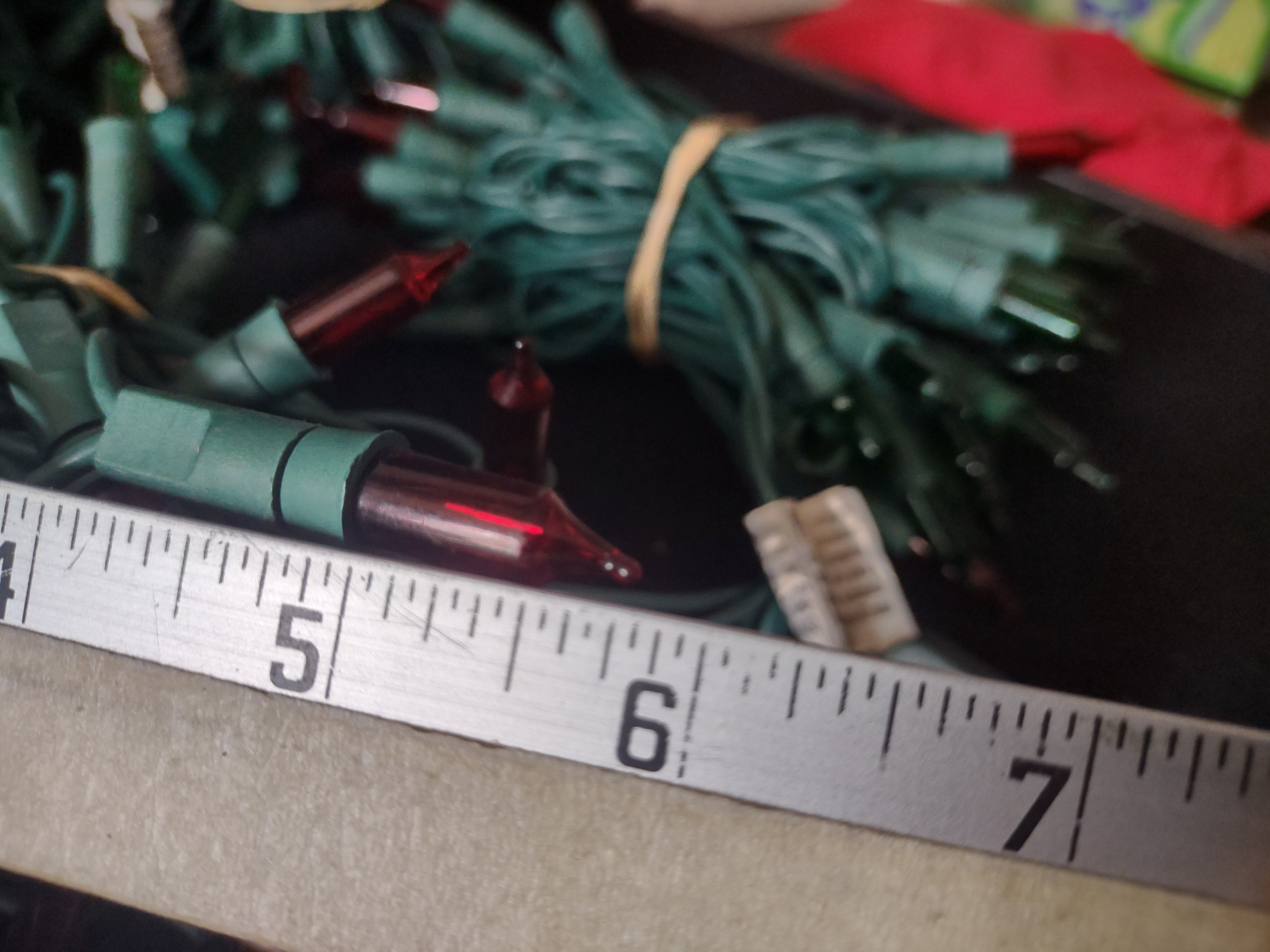 Set of 2 Strings Vintage Christmas 150 Mini Lights Each Green Red (lot 3302)
