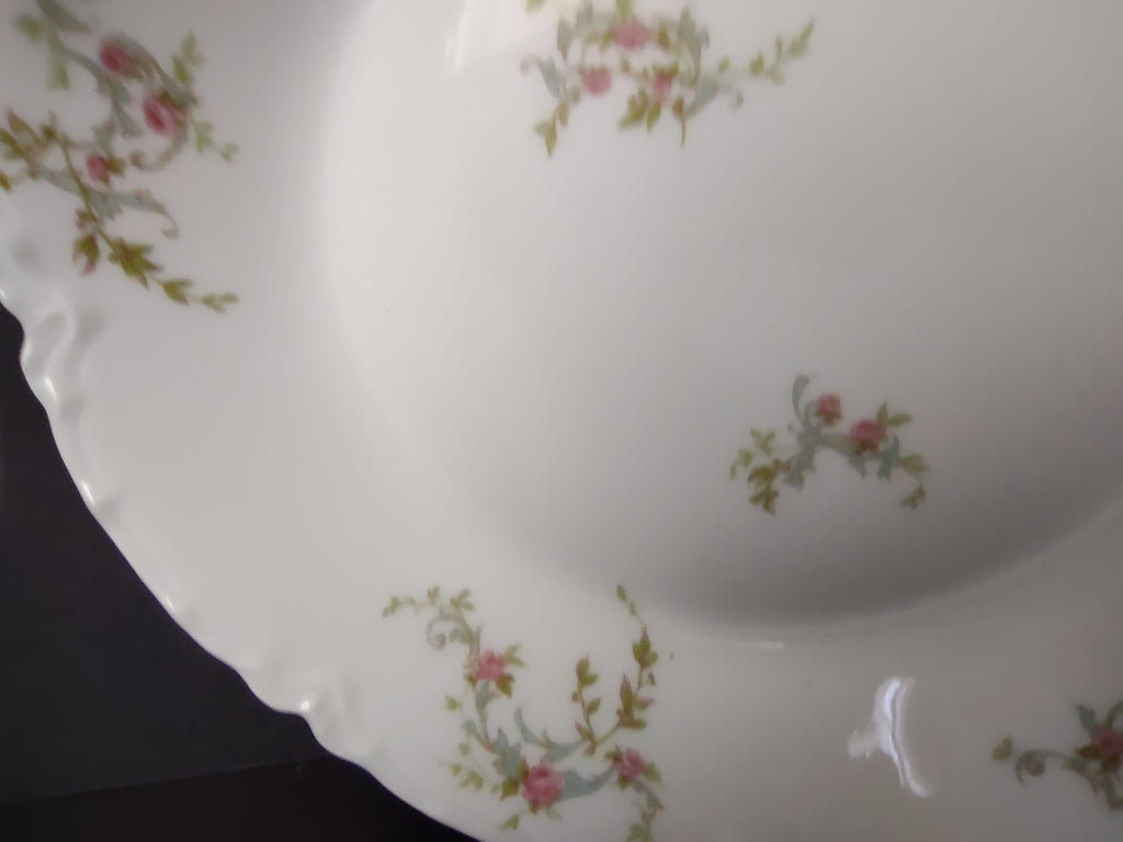 Haviland Limoges Cream Soup Plate White Scalloped Edge Rose Blue Ribbon (lot 855