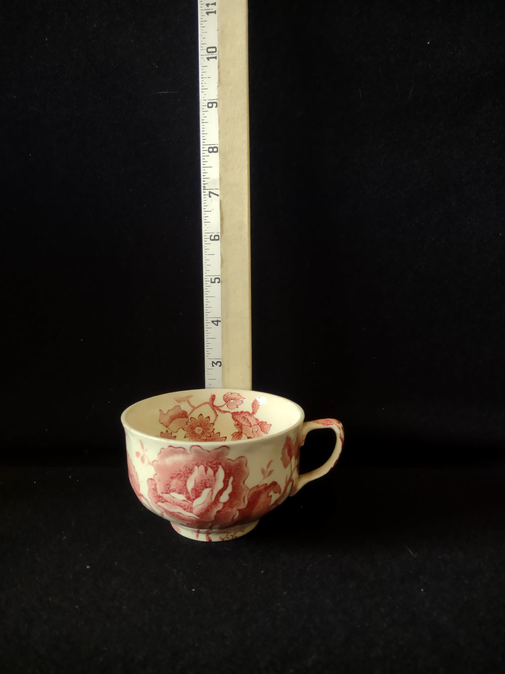 Vintage Johnson Brothers Teacup English Chippendale IMPERFECT (Lot 5565)