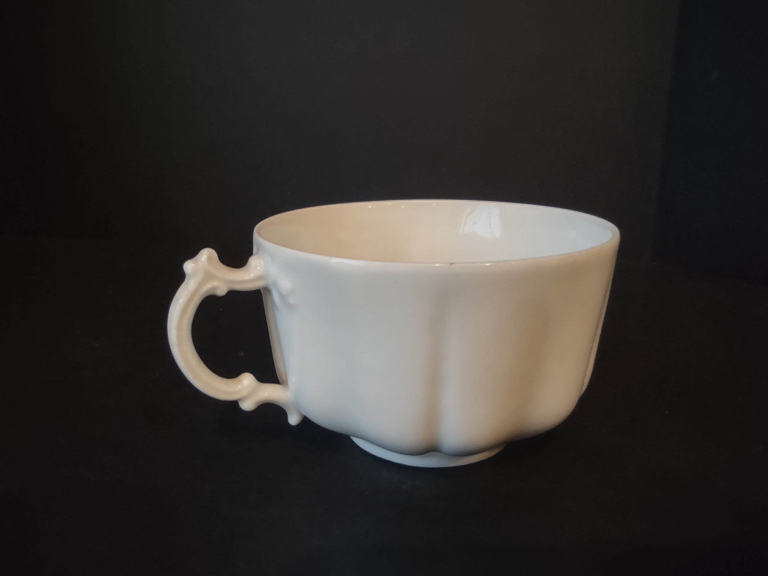 Haviland France Limoges large Flat Tea Cup ONLY White (lot 1038)