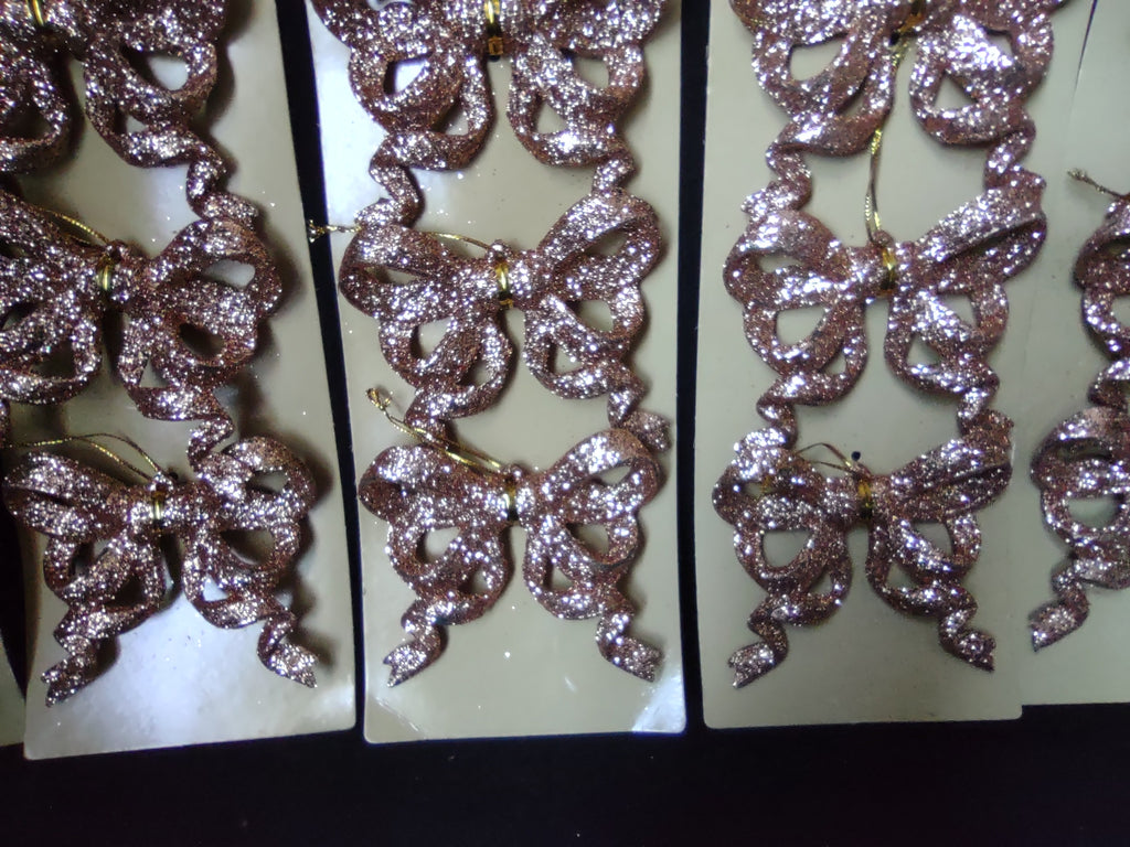 Lot of 20 Christmas Golden Ribbon Ornament (lot 1560)
