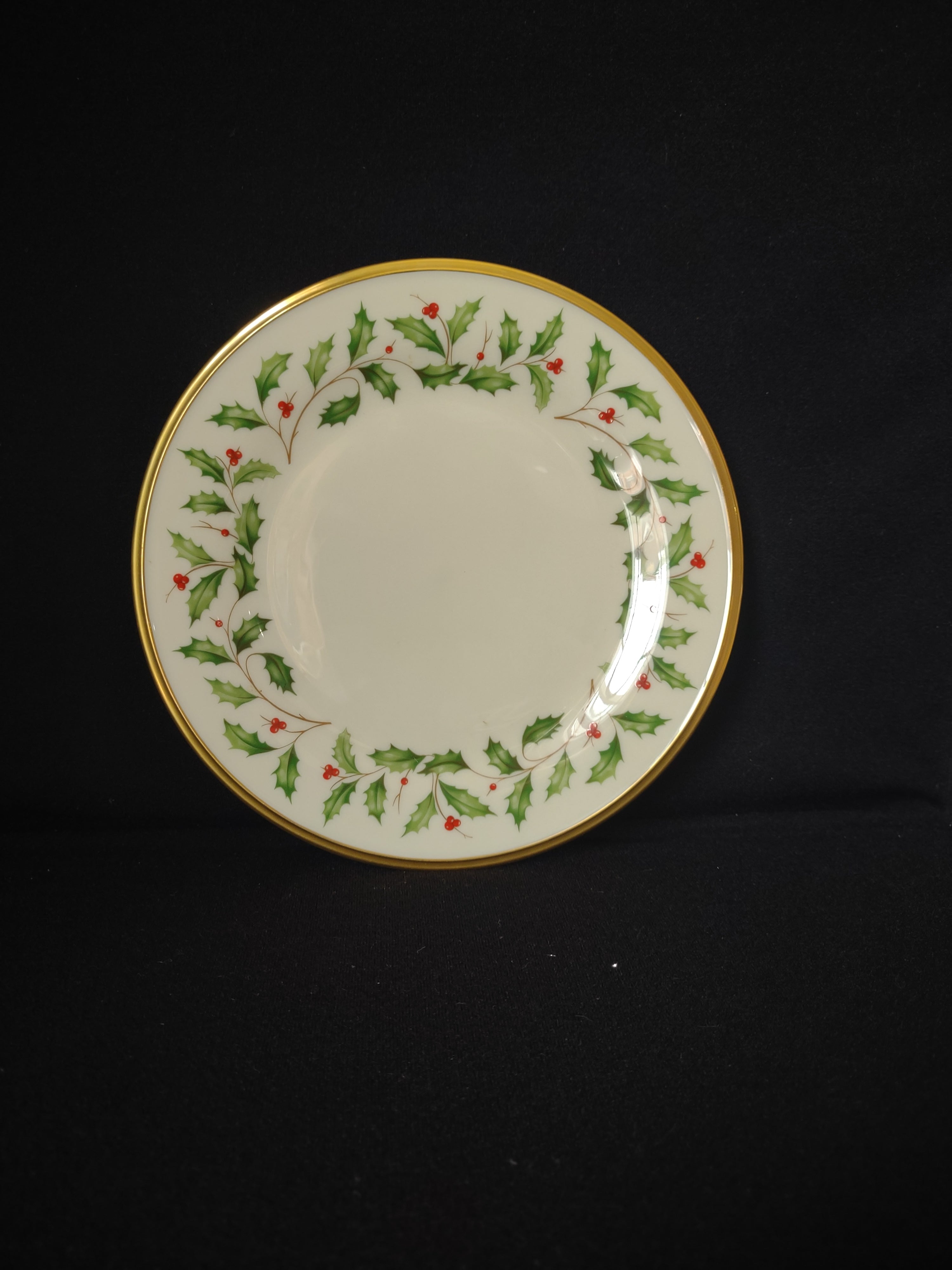 Vintage Lenox Holiday Salad or Luncheon Plate 8-1/8" (lot 1870)