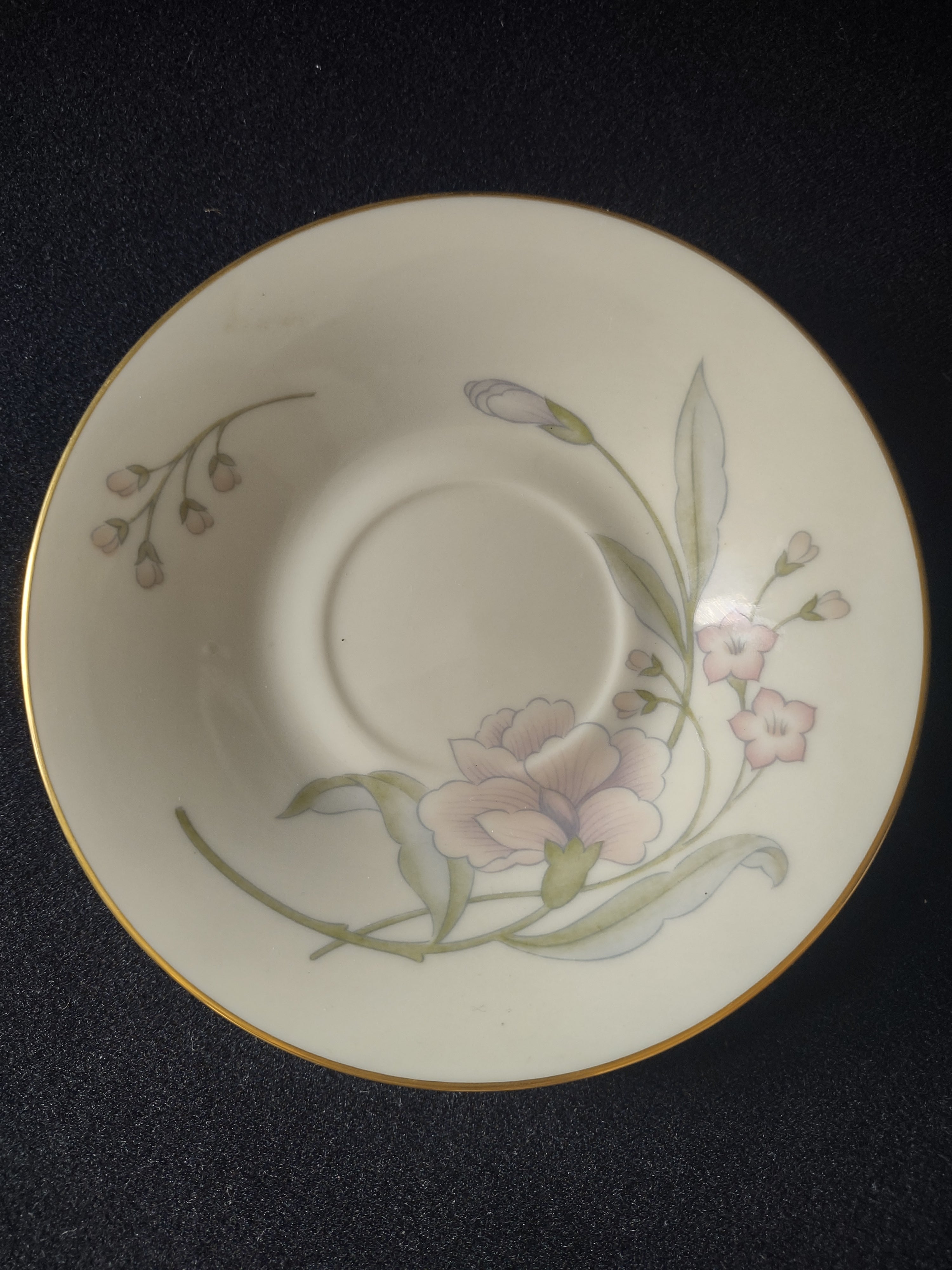 Vintage Lenox Heirless Saucer ONLY (lot 1875)