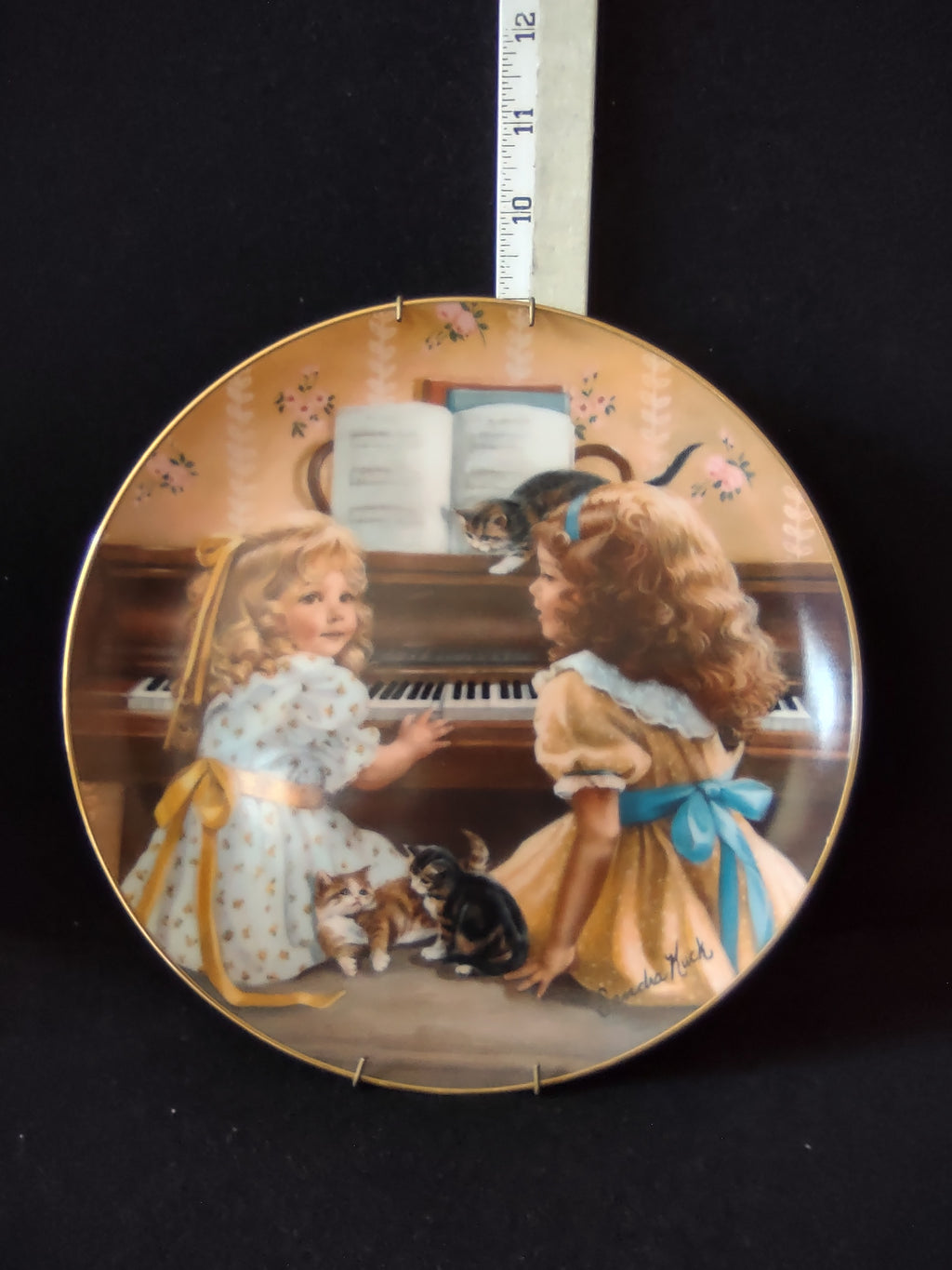Vintage Days Gone By Collector Plate 4th Issue Afternoon Recital (Lot 5184)