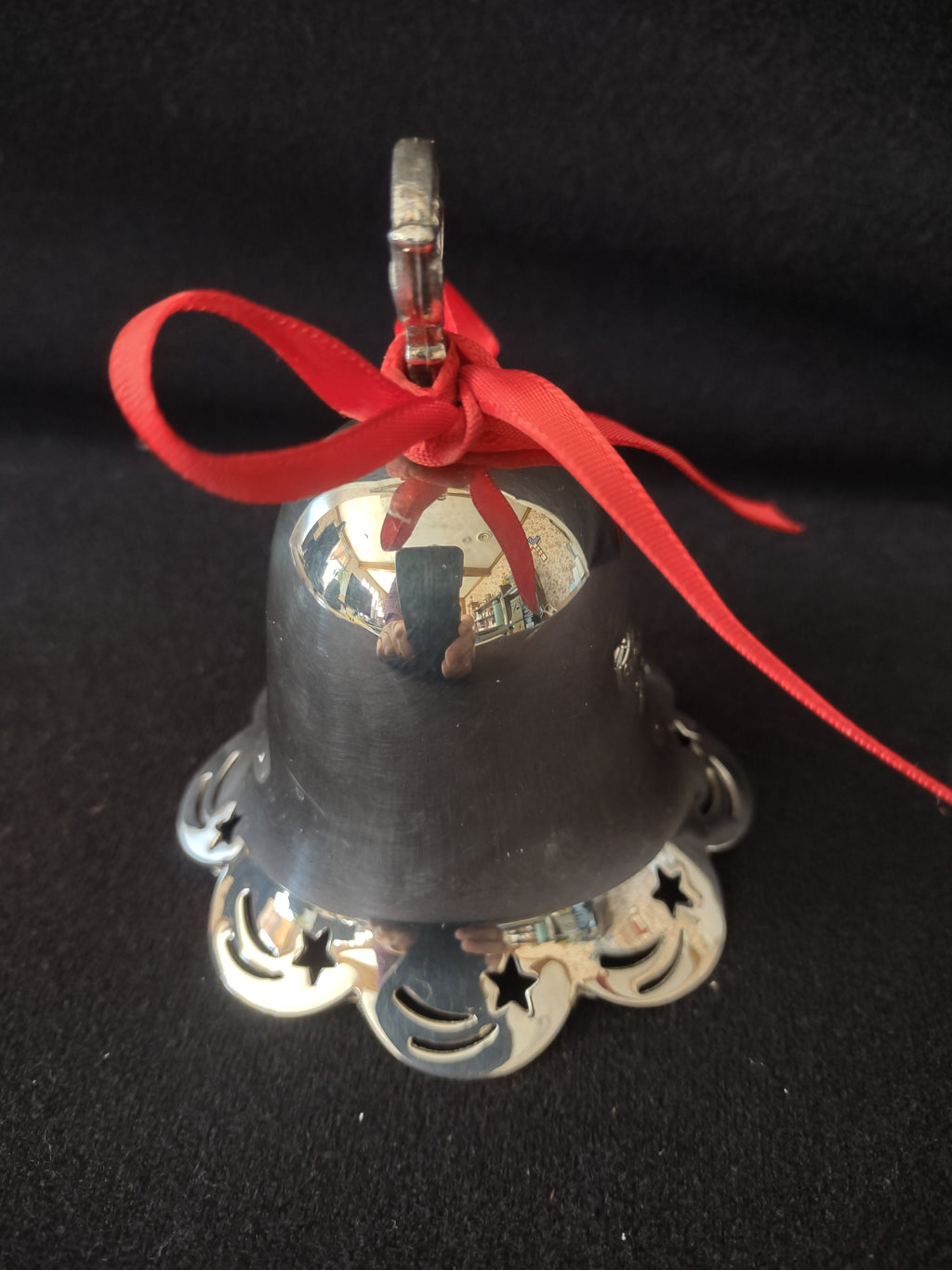 Vintage 2000 Towle Silver Plated Engraved Christmas Bell (Lot 4133)