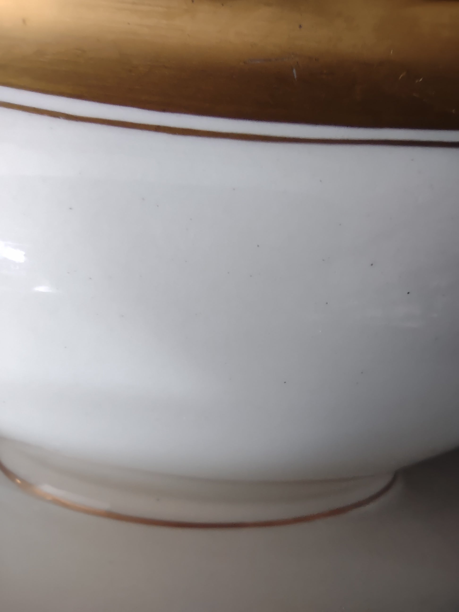 Vintage Johnson Brothers Gravy Boat Underliner Pareek Gold Rimmed (Lot 5551)