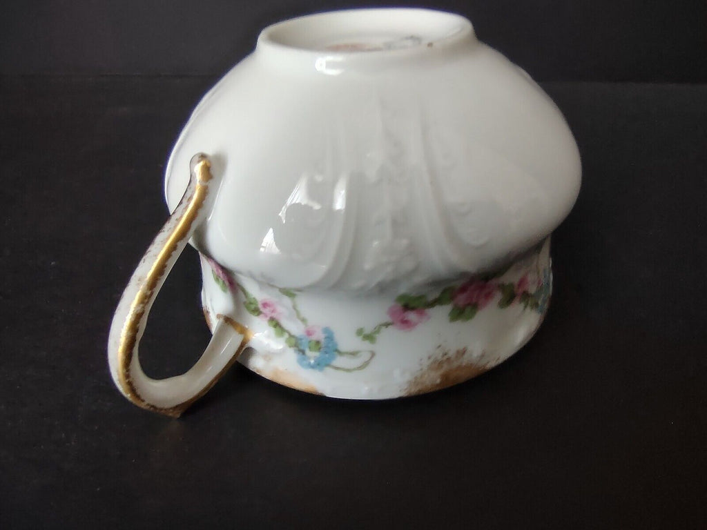 GDA CHf Haviland Limoges Gold Trim Pink Rose Swag Garland Bullion Cup (lot 483