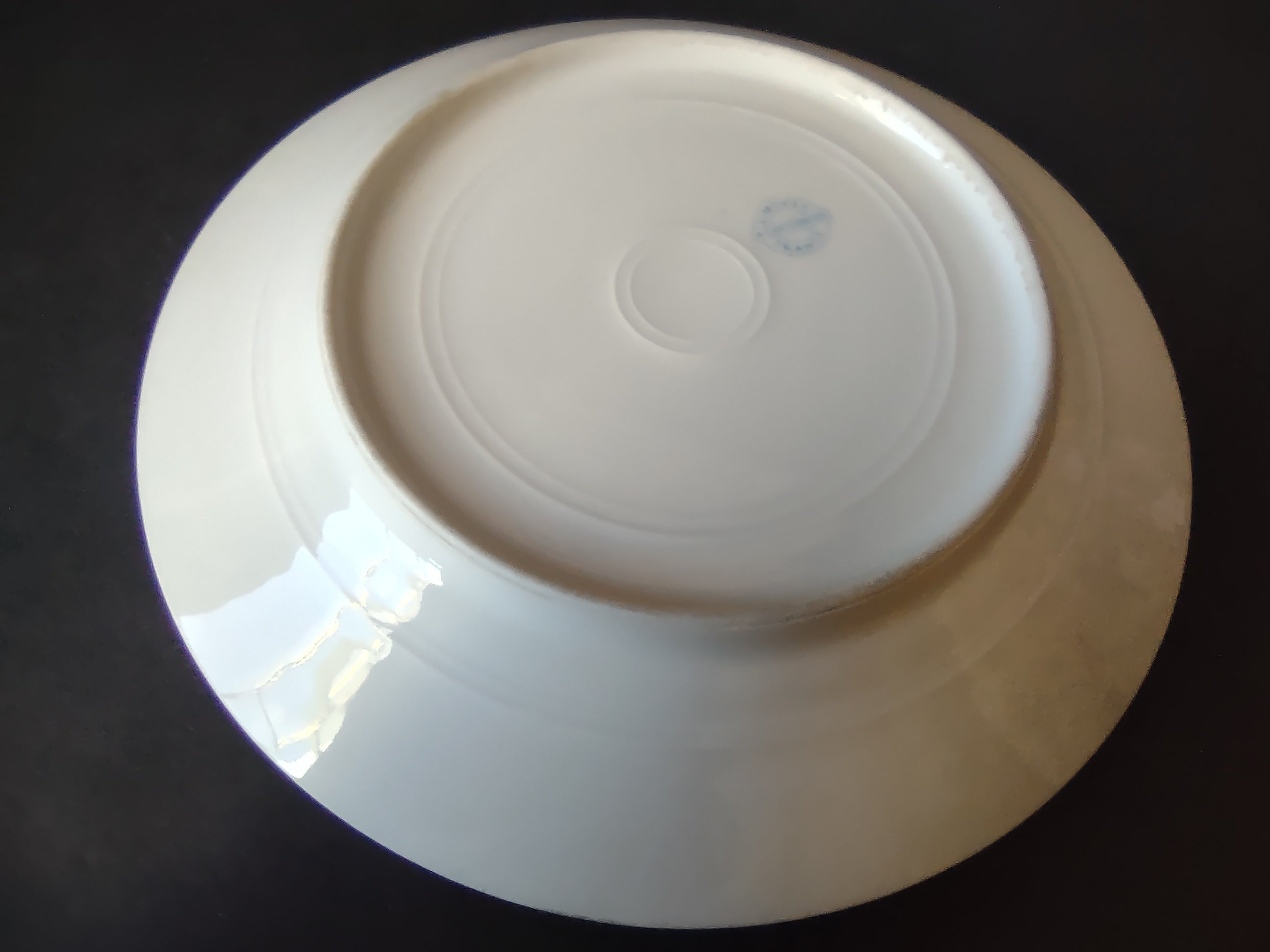 Lanternier France Limoges Dessert Plate (lot 1093)