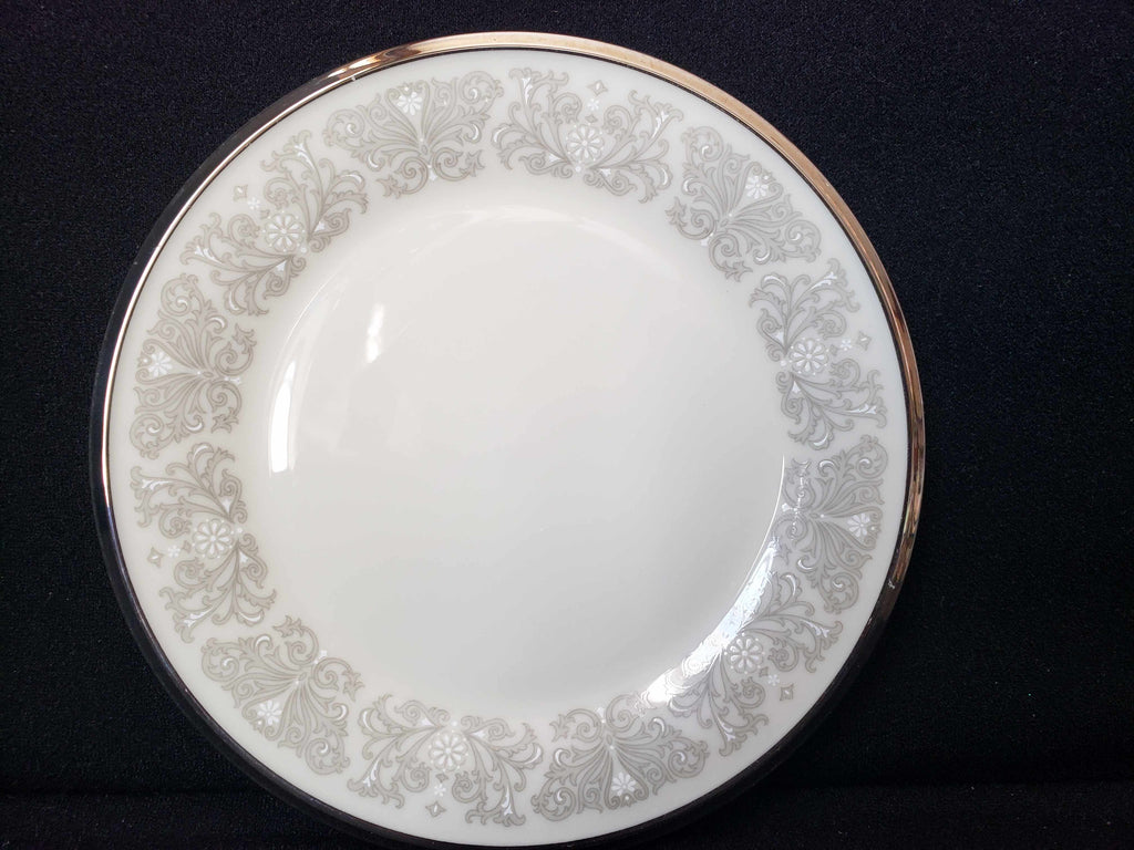 Vintage Lenox Snow Lily Bread or Dessert Plate 6-3/8"(lot 1967)
