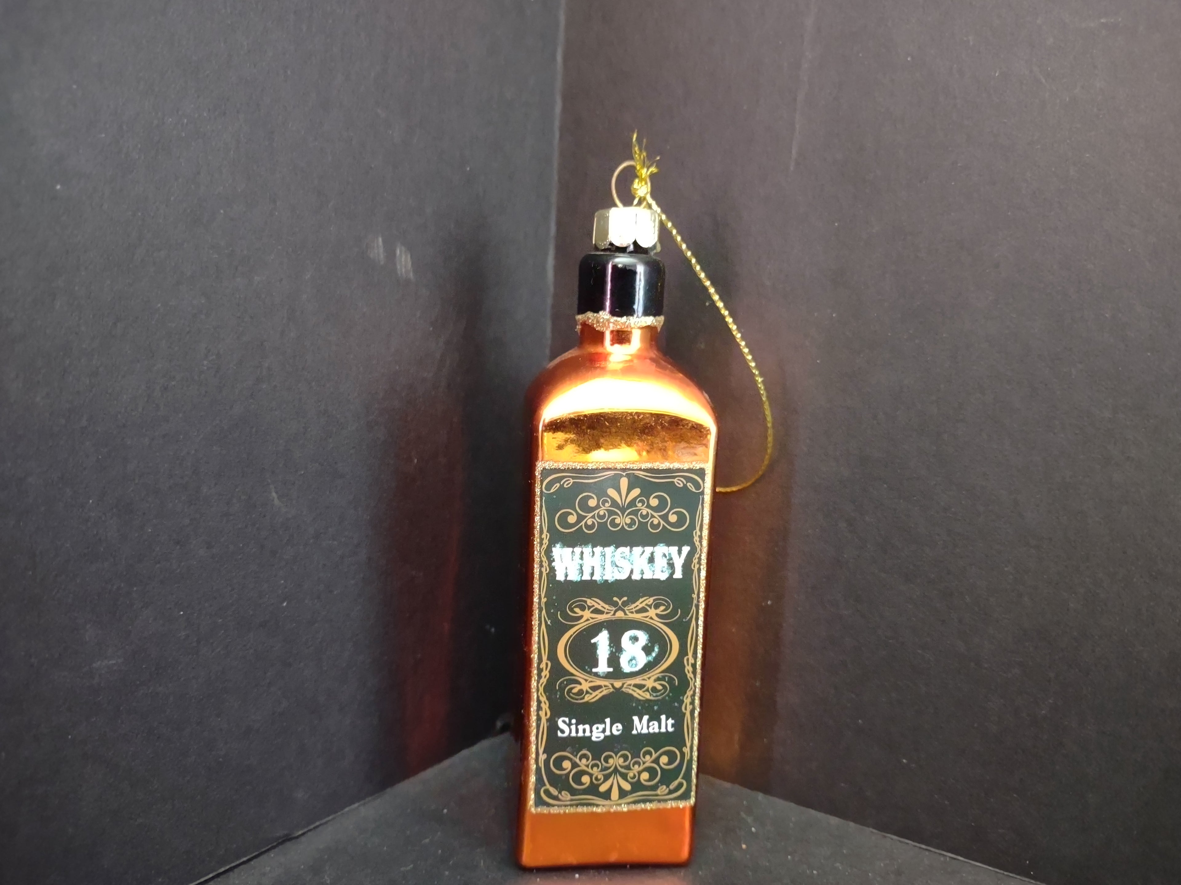 Christmas Ornament Glass Whiskey Single Malt (lot 4824)