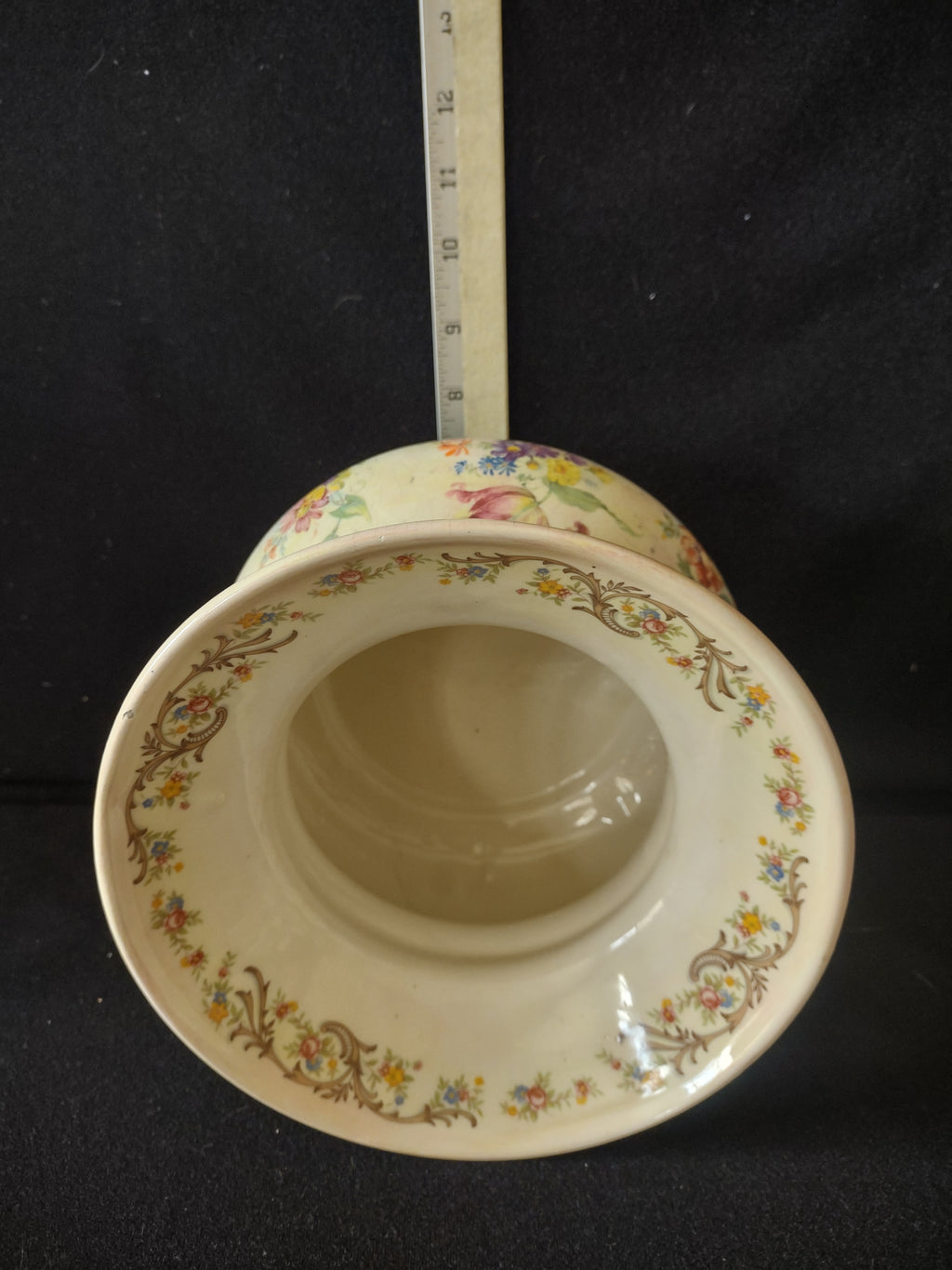 Vintage Floral Round Vase Heavy Crazing Aged Cottage (lot 5522)