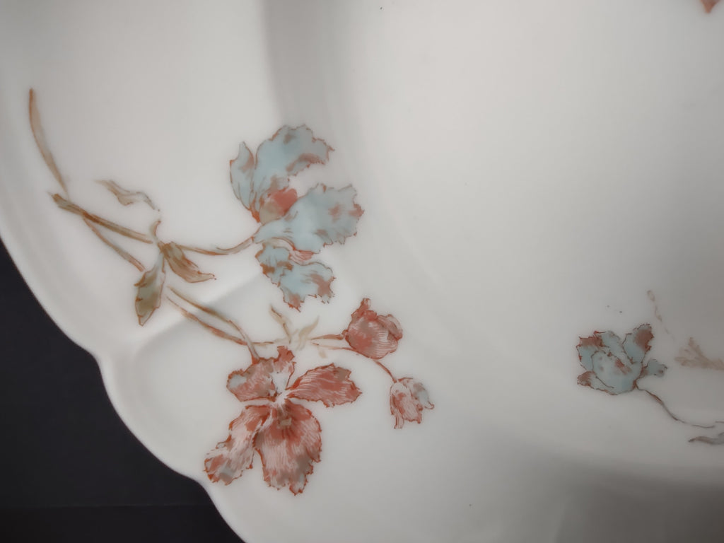 Antique Haviland Limoges Blue Red Flower Soup Plate 9" (lot 957)