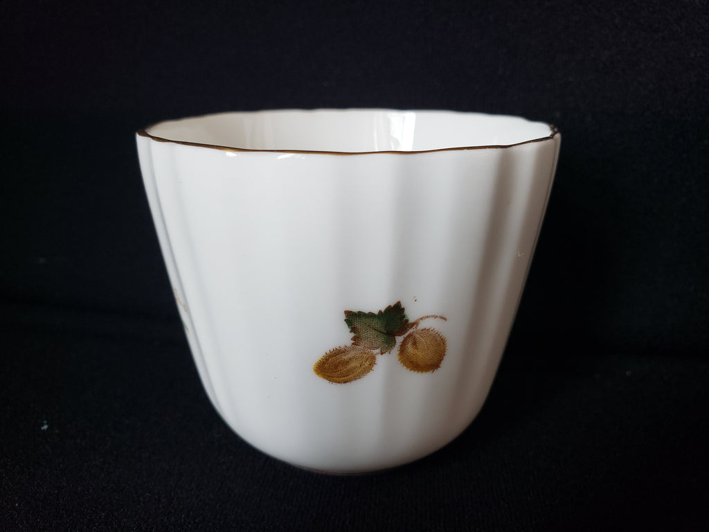 Vintage Royal Worcester Delecta Tea Cup ONLY (lot 2061)