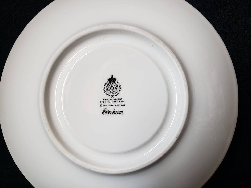 Vintage Royal Worcester Astral Saucer ONLY (lot 2082)