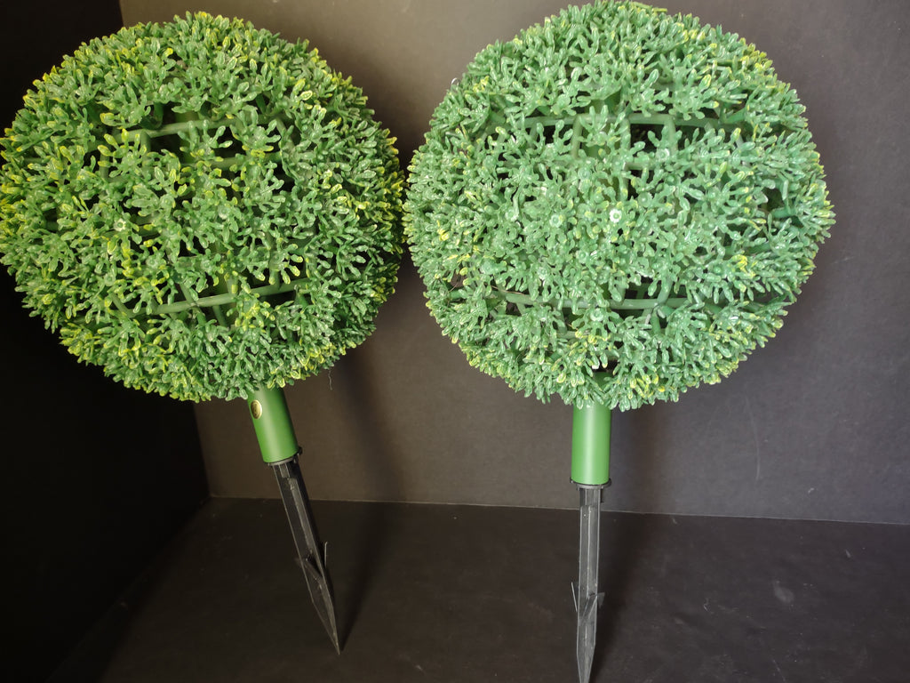 Set of 2 Artificial Green Shrub on Stake 8" (lot 1626)