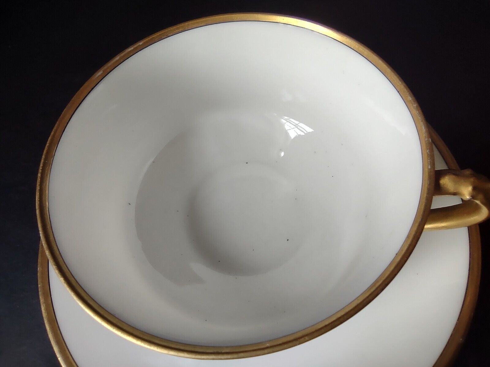 Haviland Limoges France Black & Gold Trim White 3-3/4" Teacup & Saucer (lot 676)