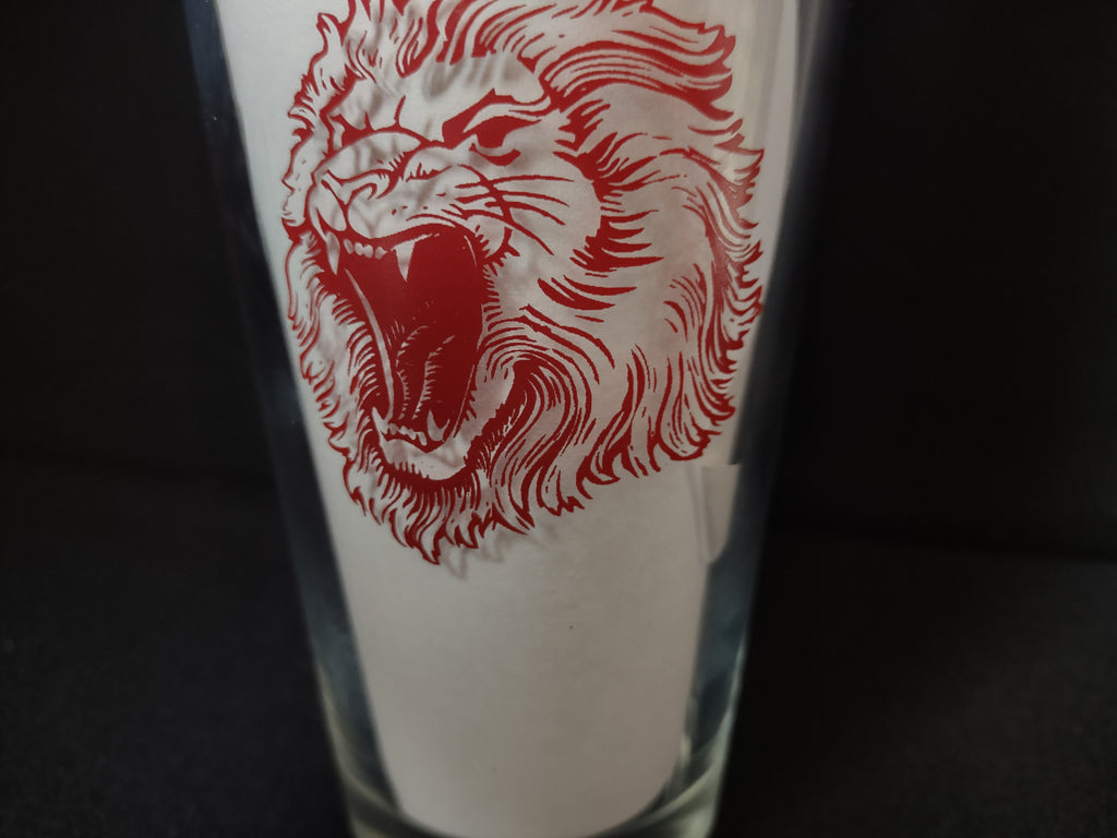 Drinking Beer Glass Lion Head (lot 1555)