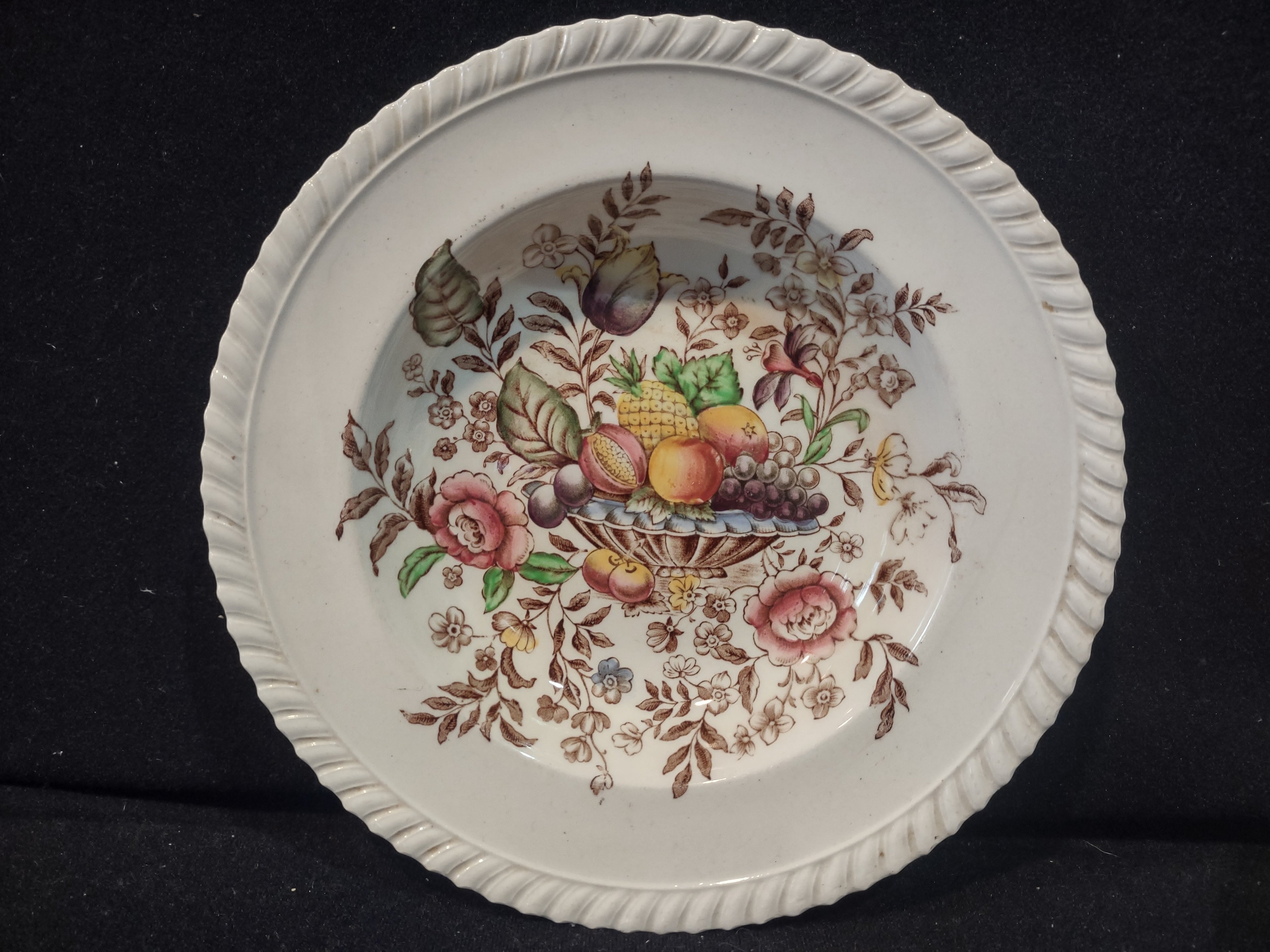 Vintage Johnson Pomona Windsor Ware Soup Bowl x 4 England Ironstone (lot 5608)