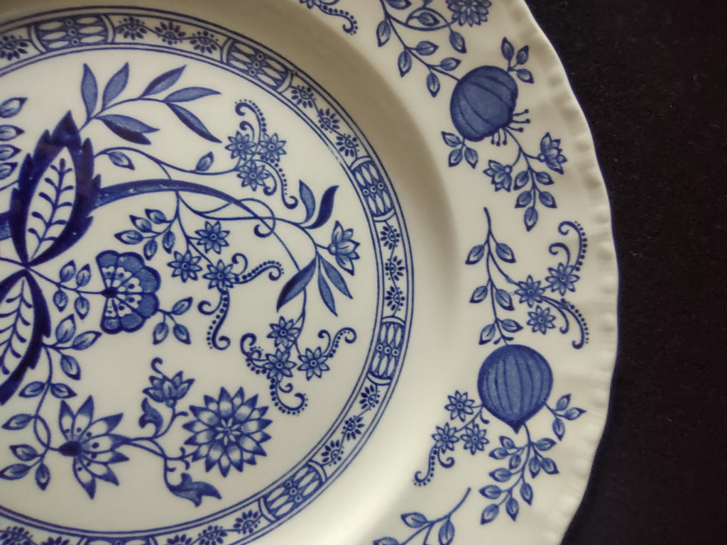 Vintage Enouch Wedgwood Blue Heritage 10" Dinner Plate Ironstone England (5975)