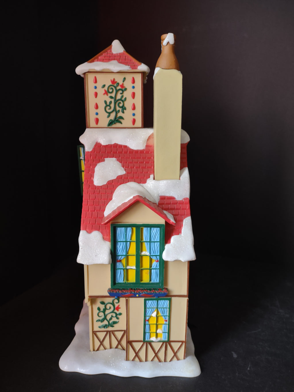 Vintage Mr. Christmas Bavarian House for PARTS ONLY (lot 3464)