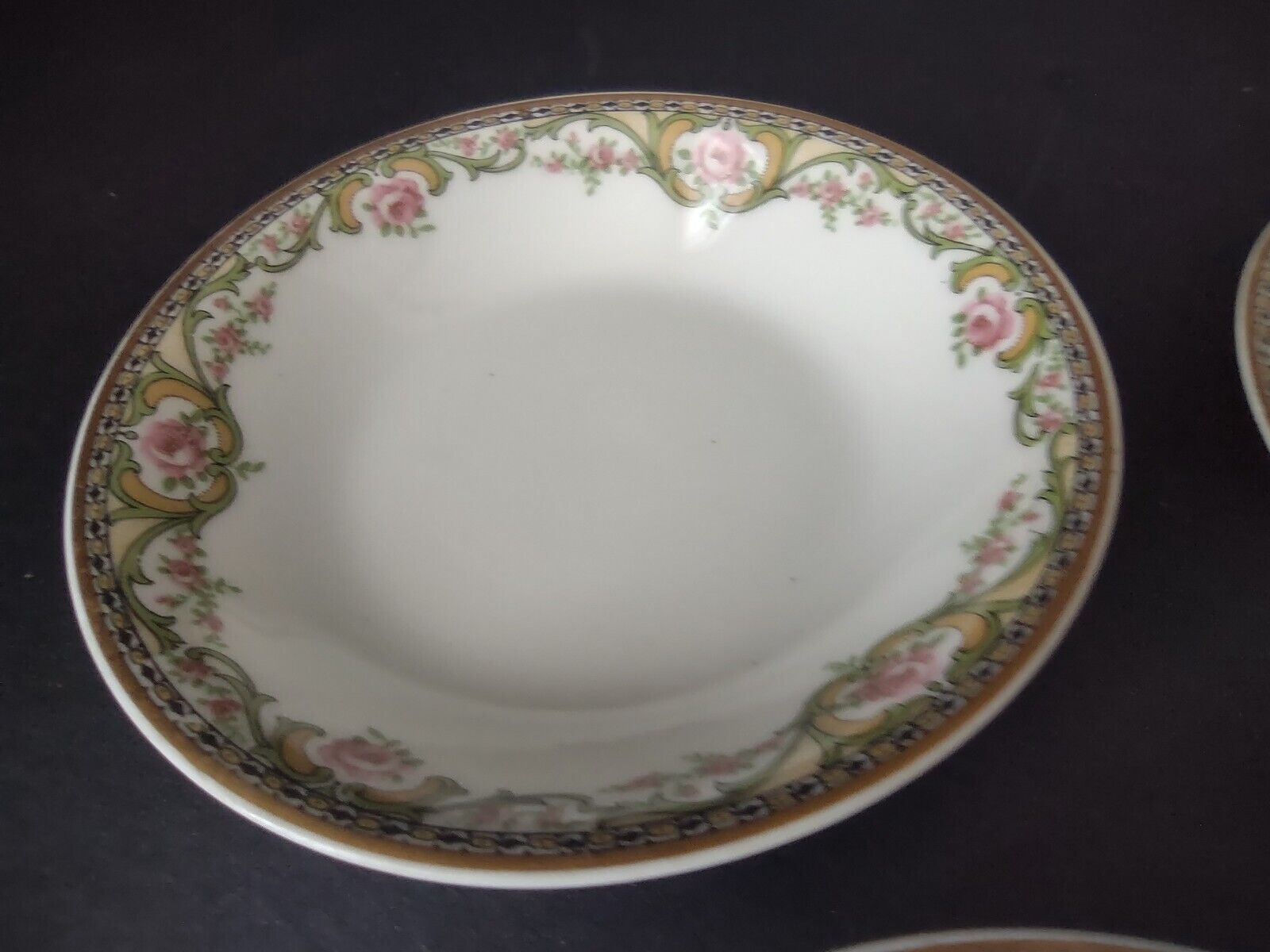 Haviland Limoges France 5 x Bowl 5" Rose Design (lot 606)