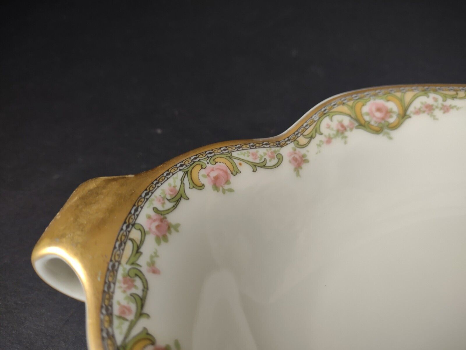 Haviland Limoges France Serving Bowl 12" x 8" Rose Design (lot 608)