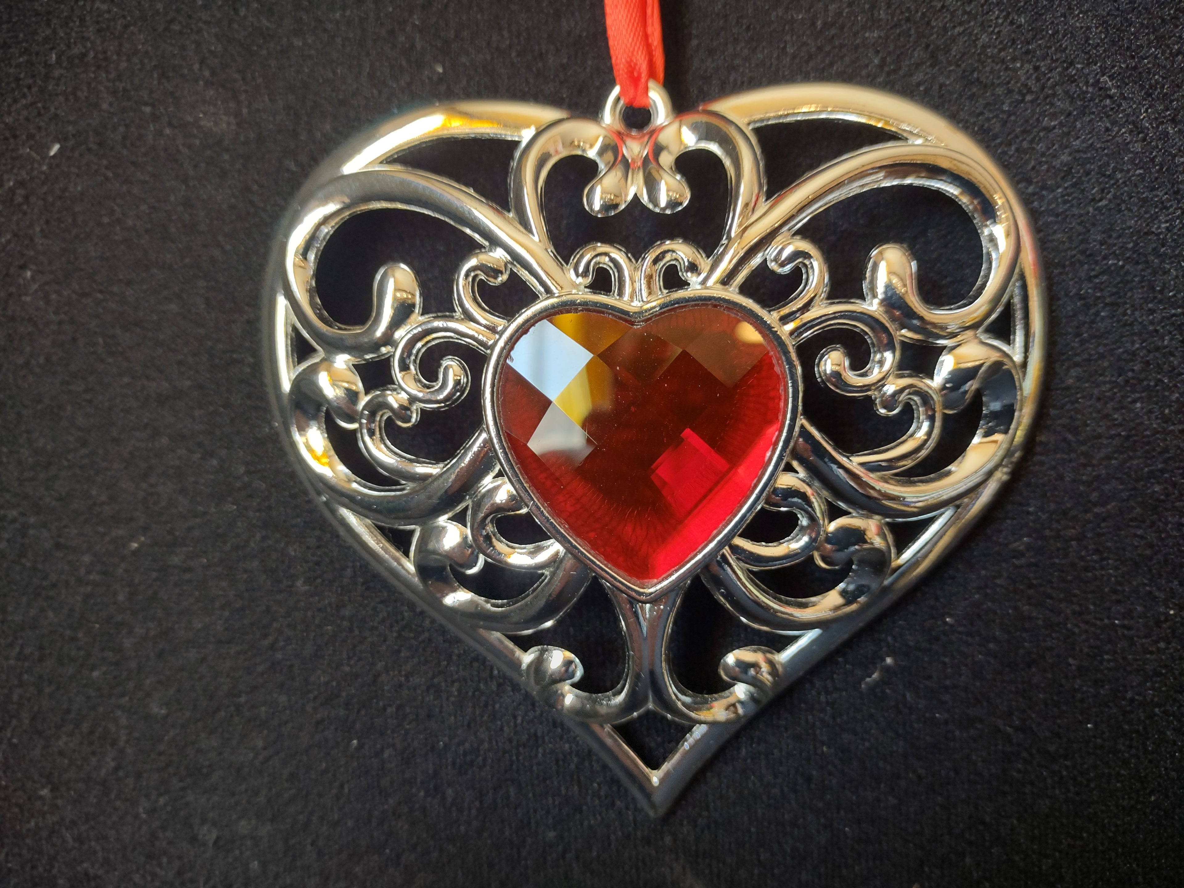 Lenox Red Gem Heart Christmas Tree Ornament (lot 1662)