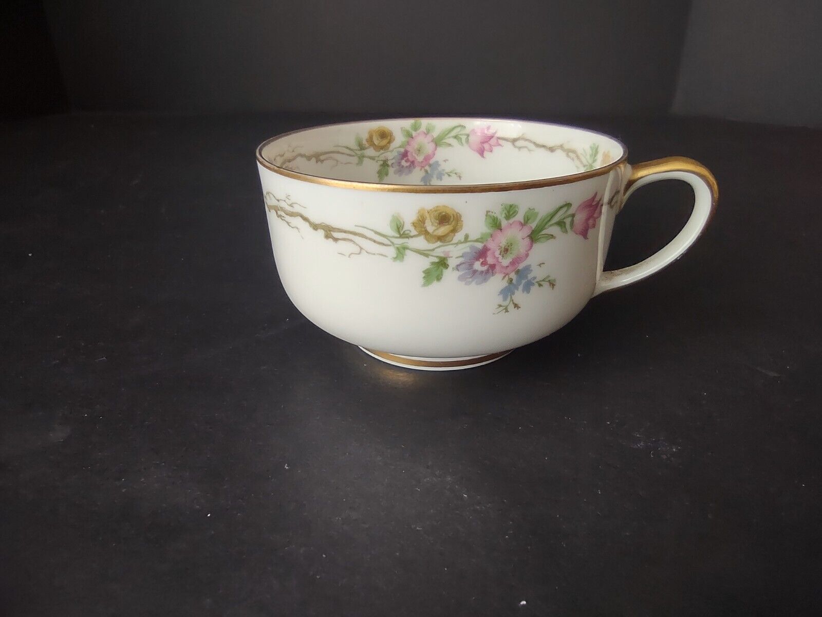 Vintage GDA Limoges Gold Trim Teacup ONLY Summer Flower Garland (lot 693)