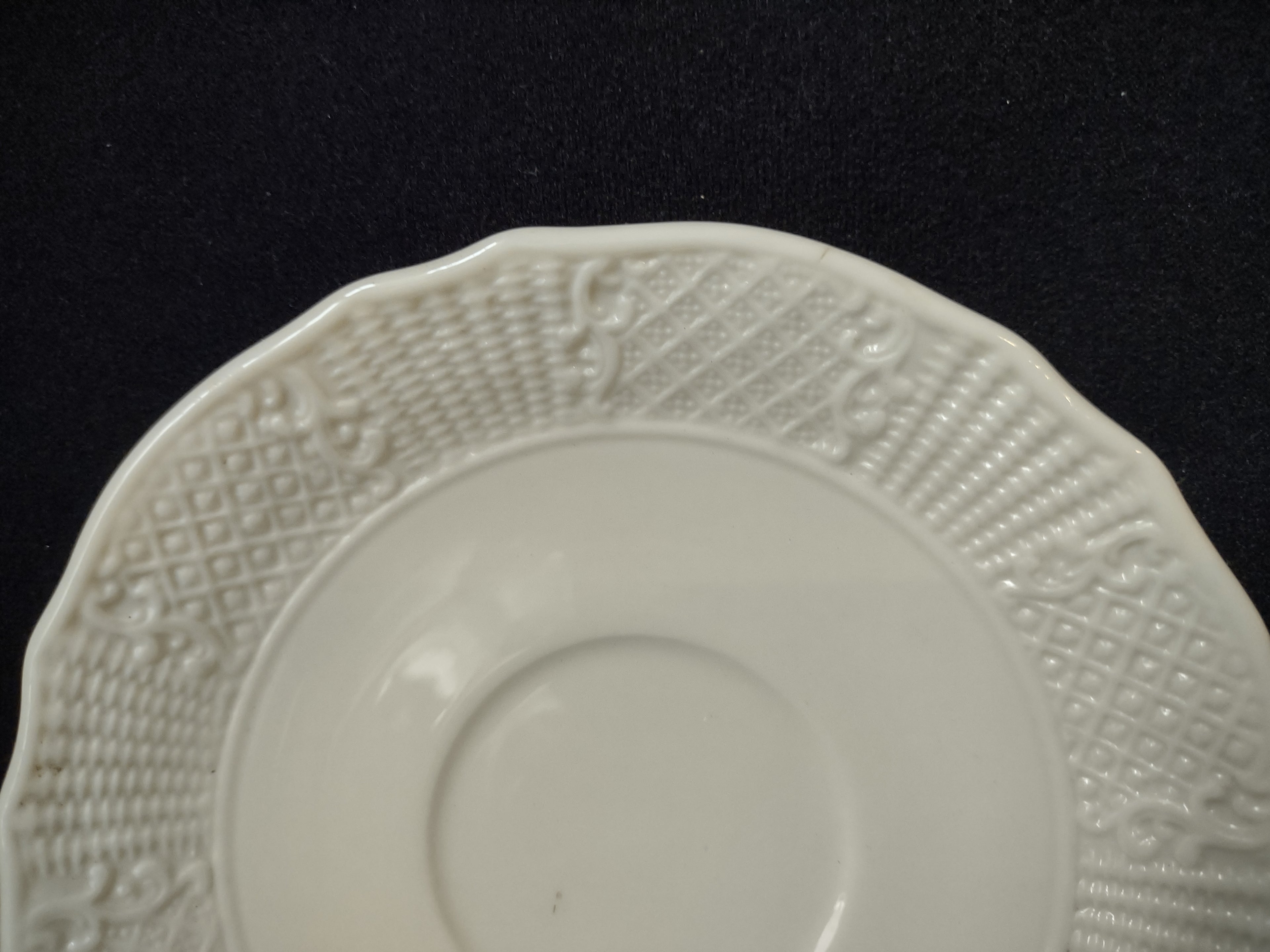 Vintage Lenox Washington Wakefield Saucer ONLY (lot 1821)
