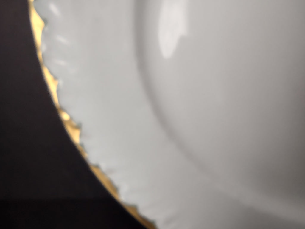 Wm. Guerin Limoges Dinner Plate Gold Trim French Chick Monogramm S (lot 985)