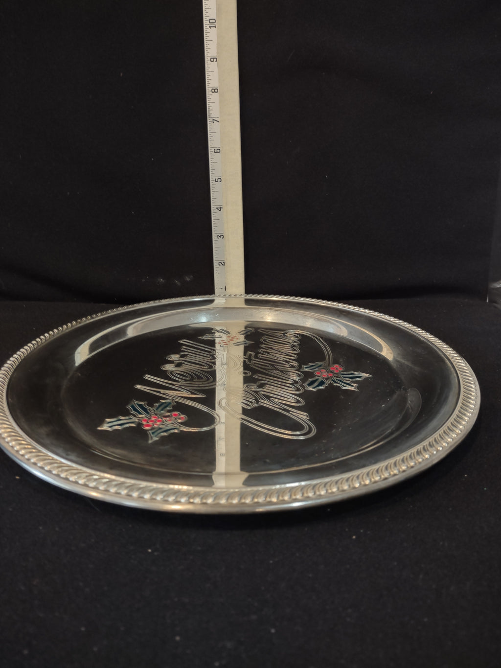 Vintage Silver Plated Serving Platter Christmas Holly Berries (Lot 3955)