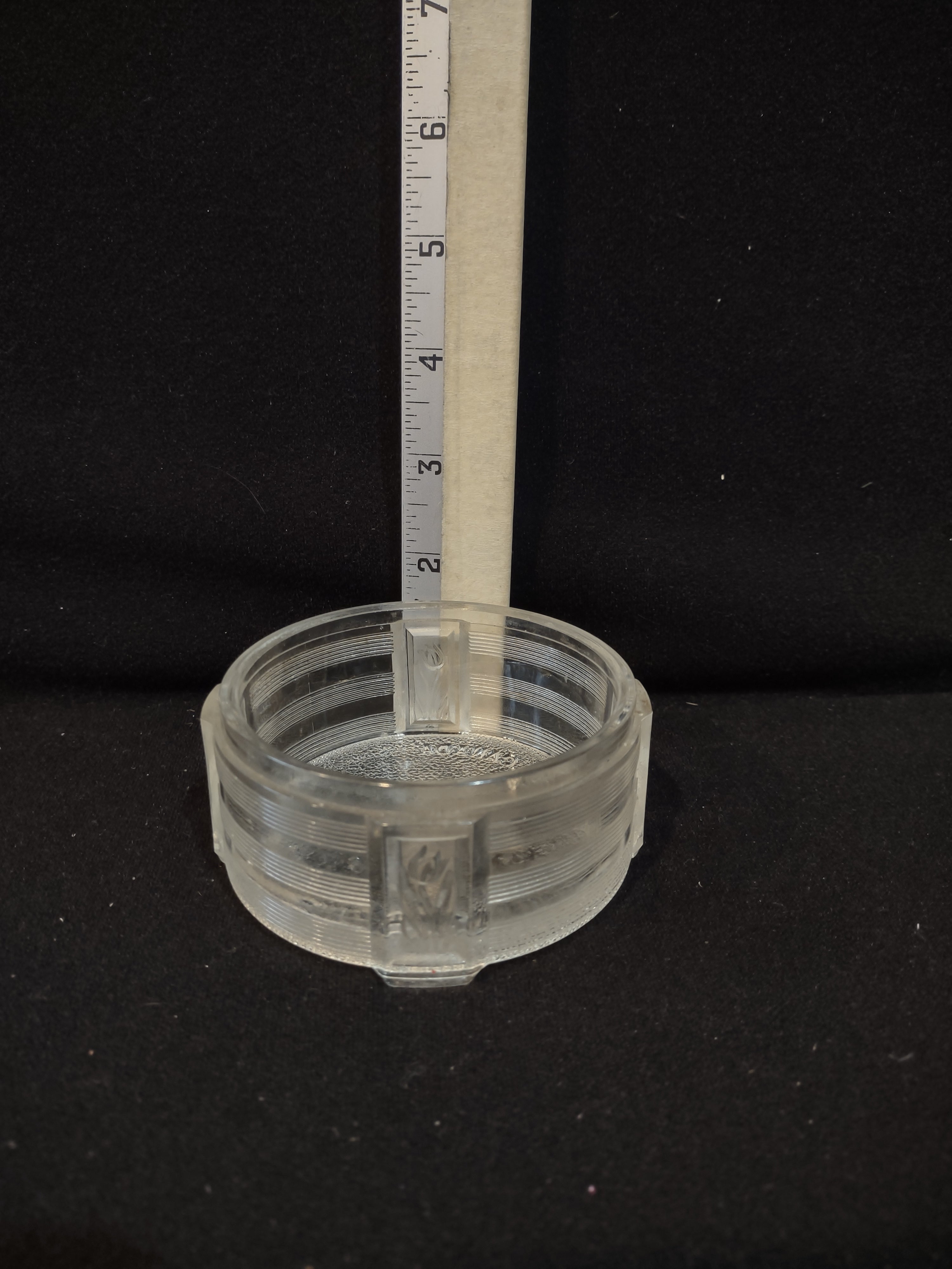Vintage Art Deco Glass Powder Vanity Jar Ribbed Lines Embossed Tulip (Lot 5342)