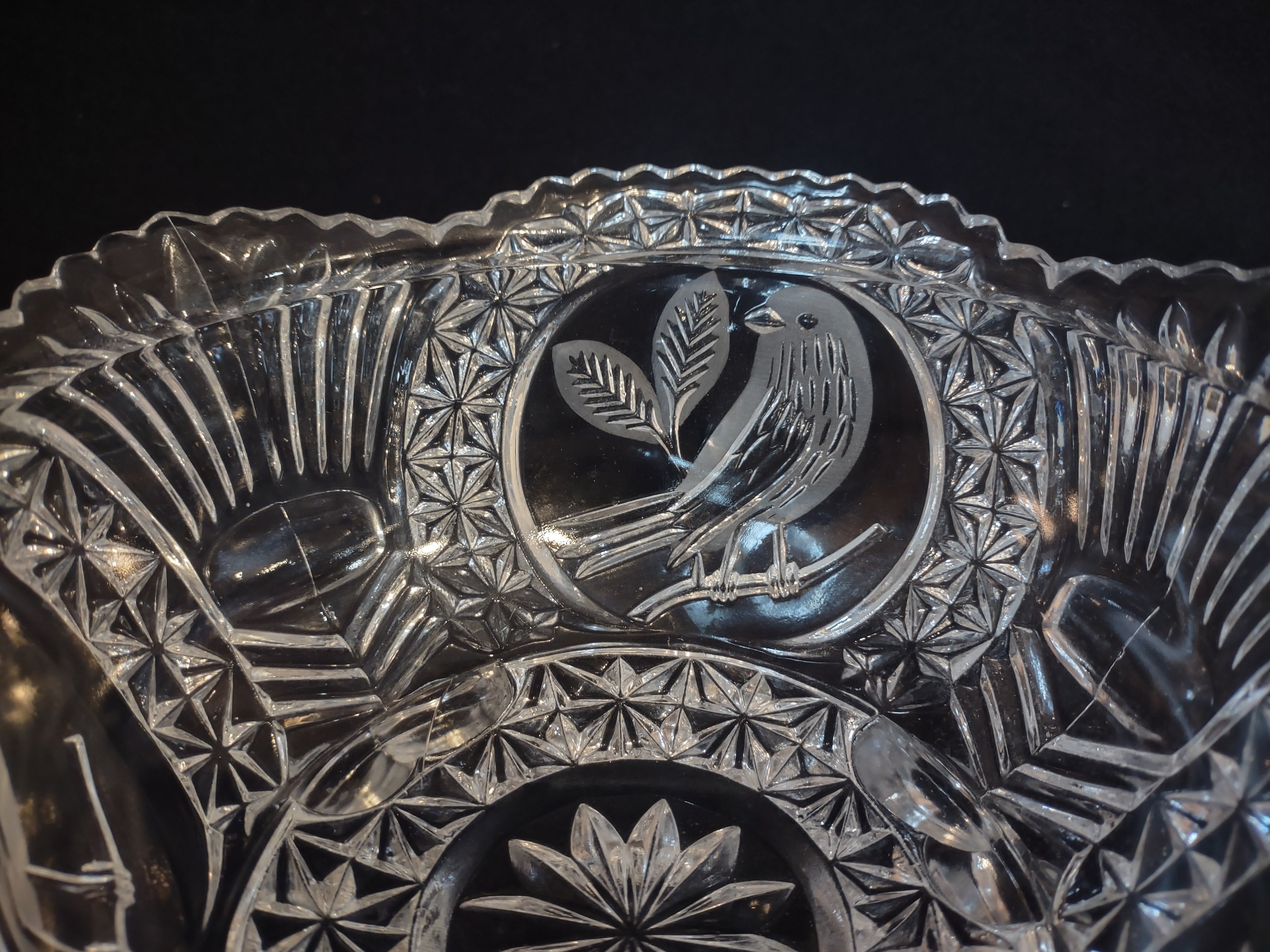 Hofbayer Byrdes Crystal Footed Candy Dish (lot 2499c)