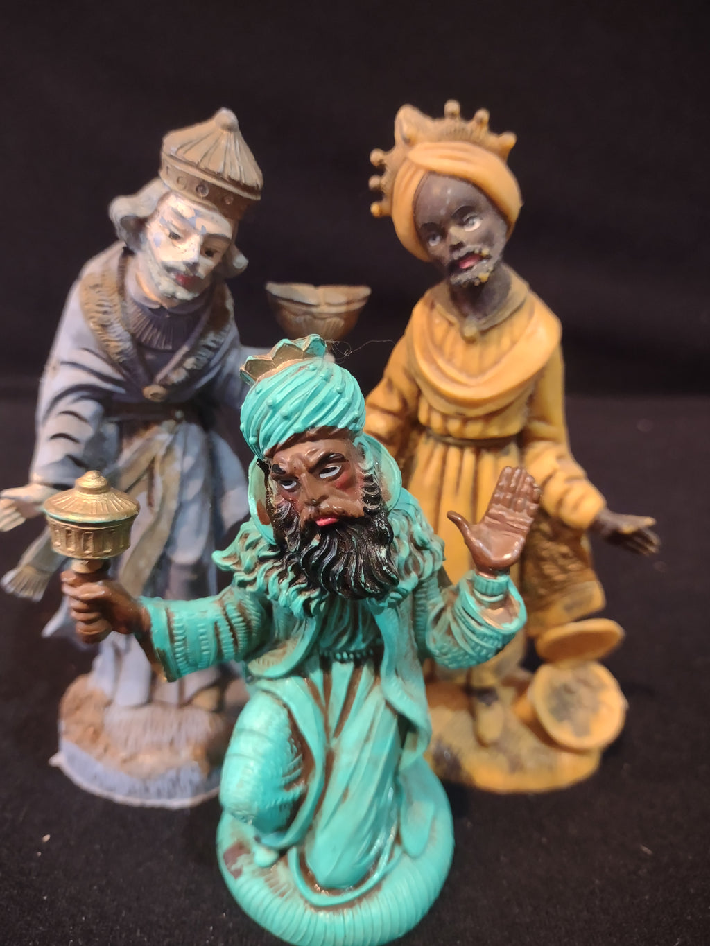 Vintage Plastic Nativity Mary Joseph Jesus 3 Wise Men Shepard Donkey (Lot 4215)