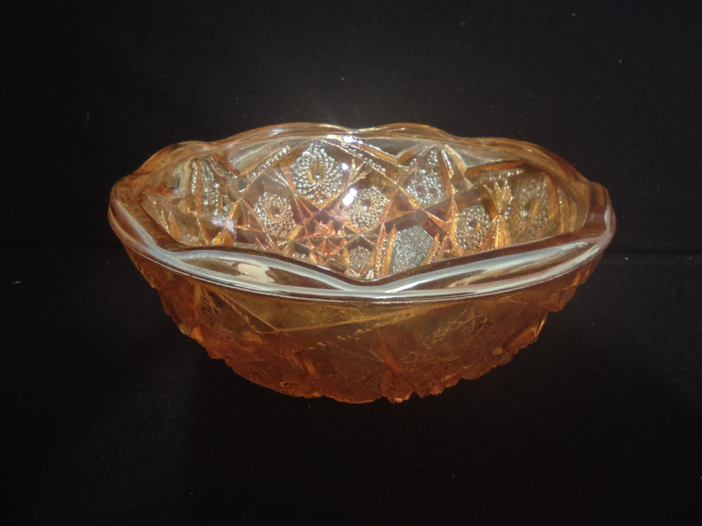 Vintage Collectible Carnival Glass Orange Marigold Bowl 8" (lot 138)