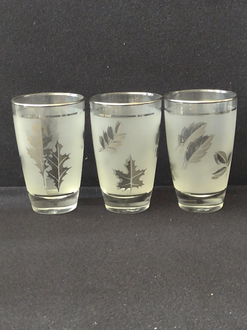 Vintage Libbey Silver Leaf Foliage Frosted Flat Tumblers X 7 (Lot 3229)