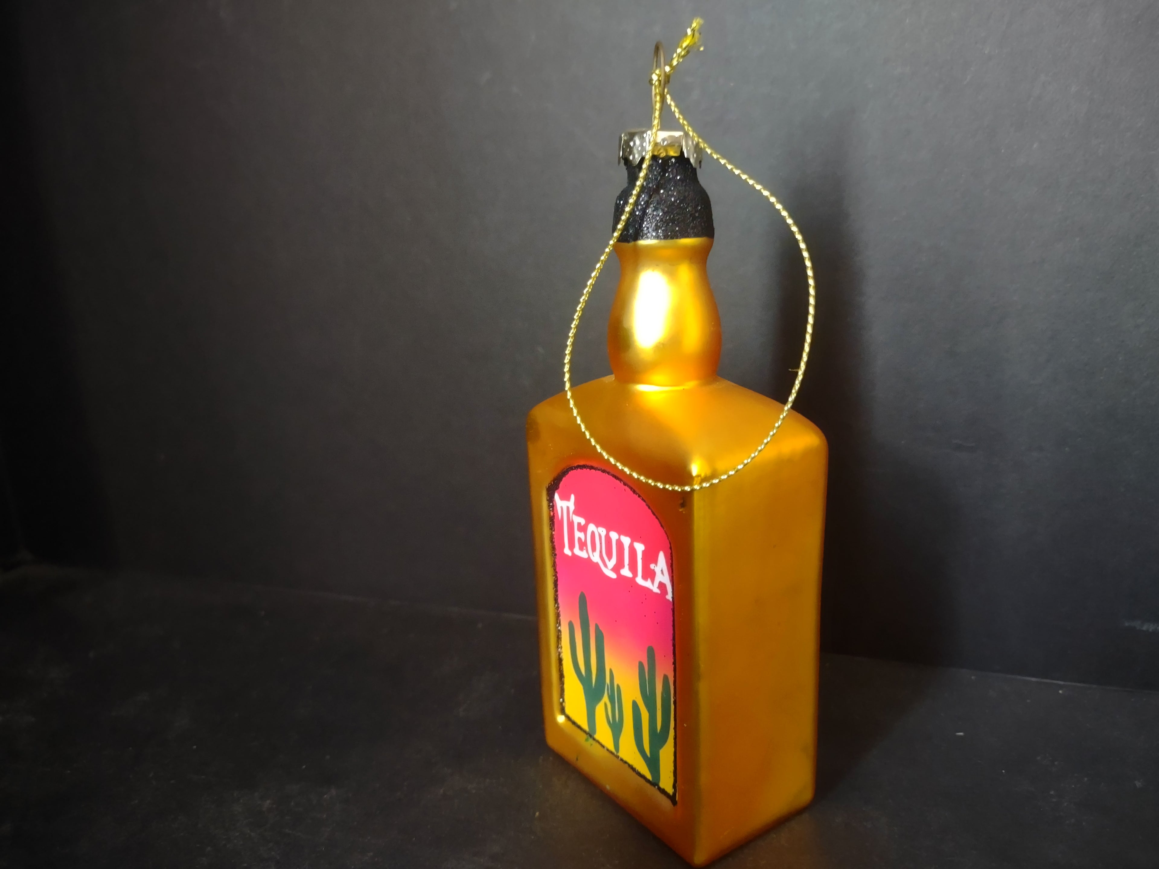 Christmas Tree Tequila Bottle Ornament (lot 2922c)