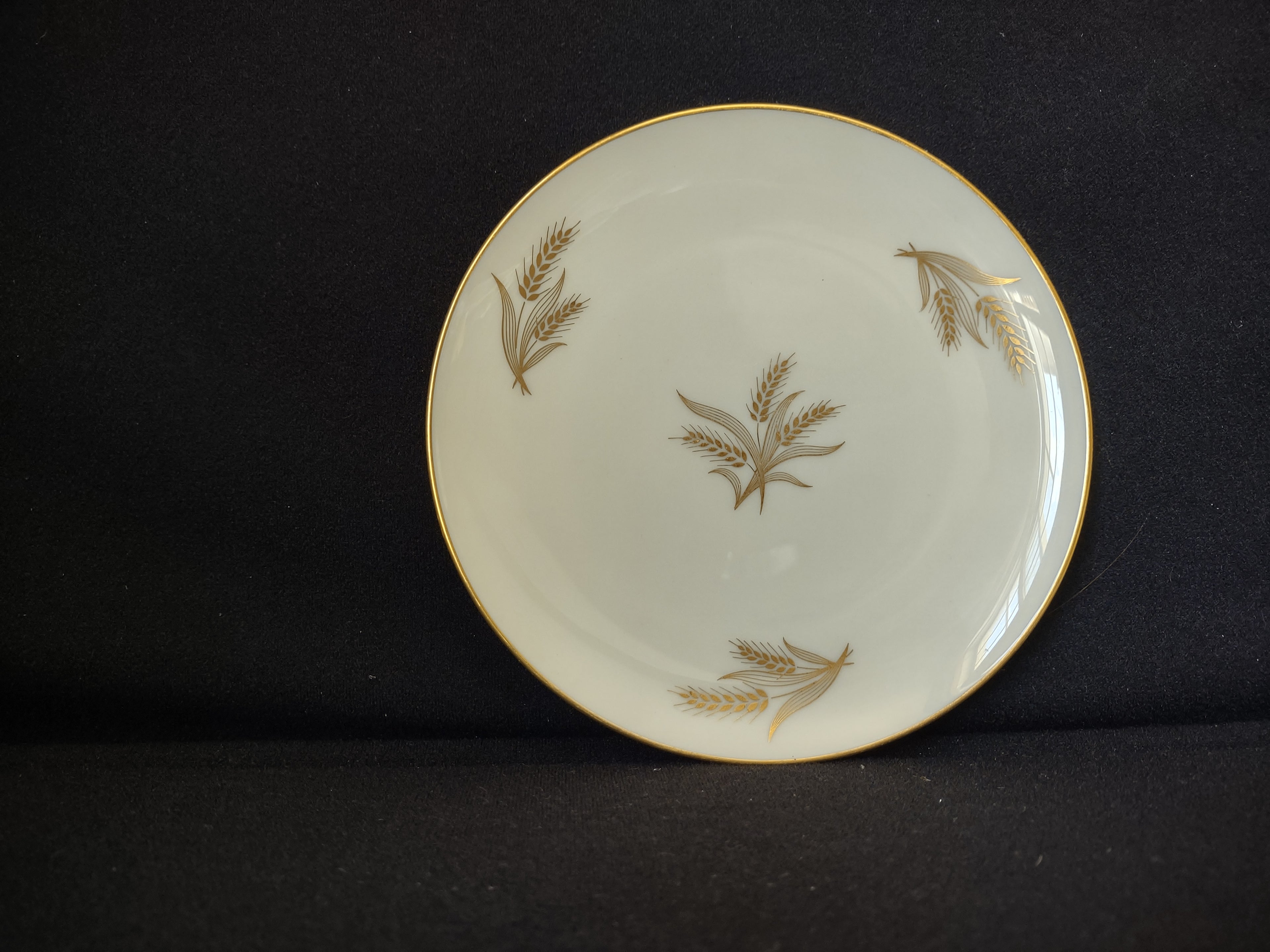 Vintage Lenox Harvest R-441 Dessert Plate 7" (lot 1888)