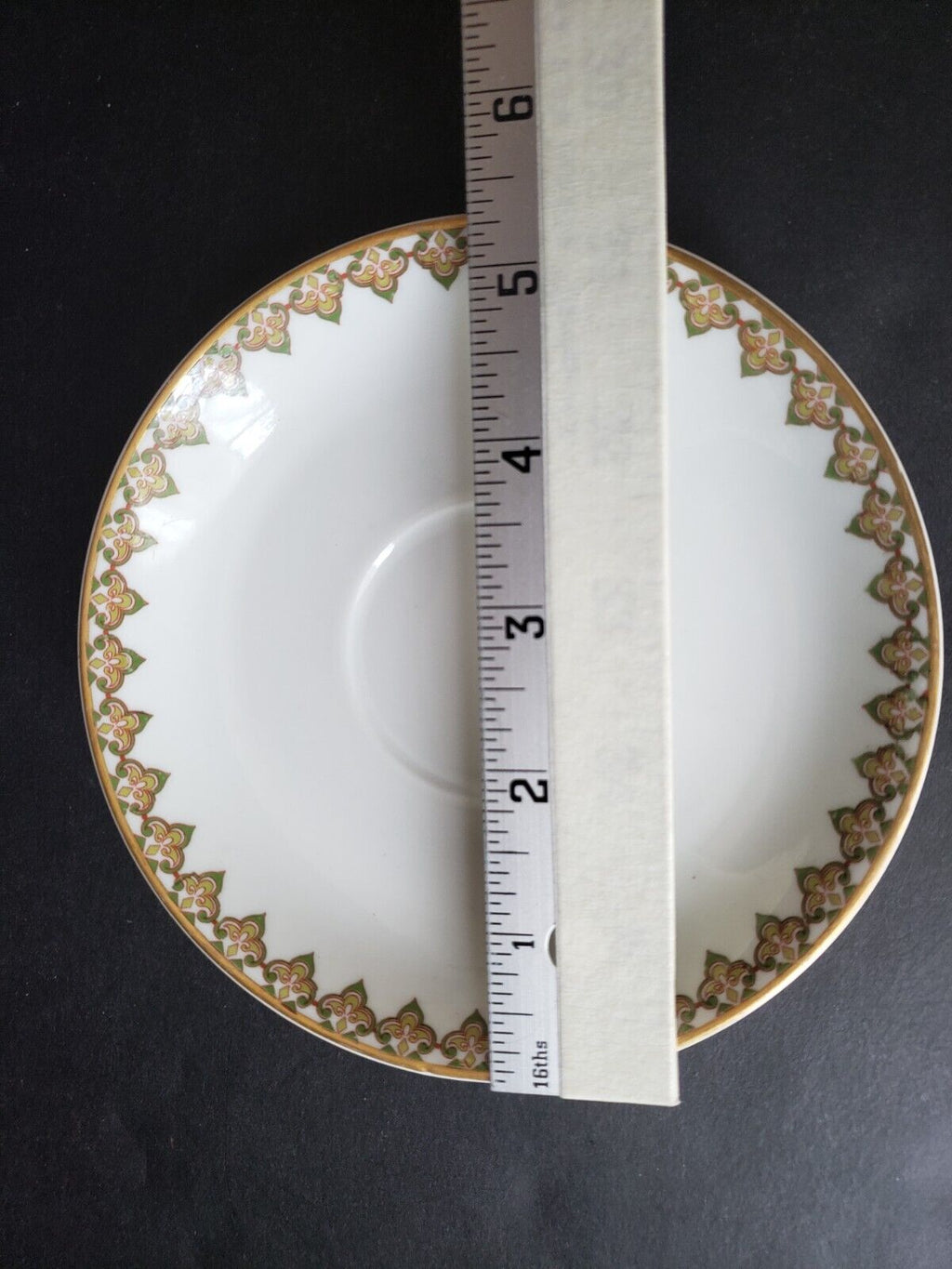 Haviland Limoges France Saucer Gold Trim Monaco (lot 593)
