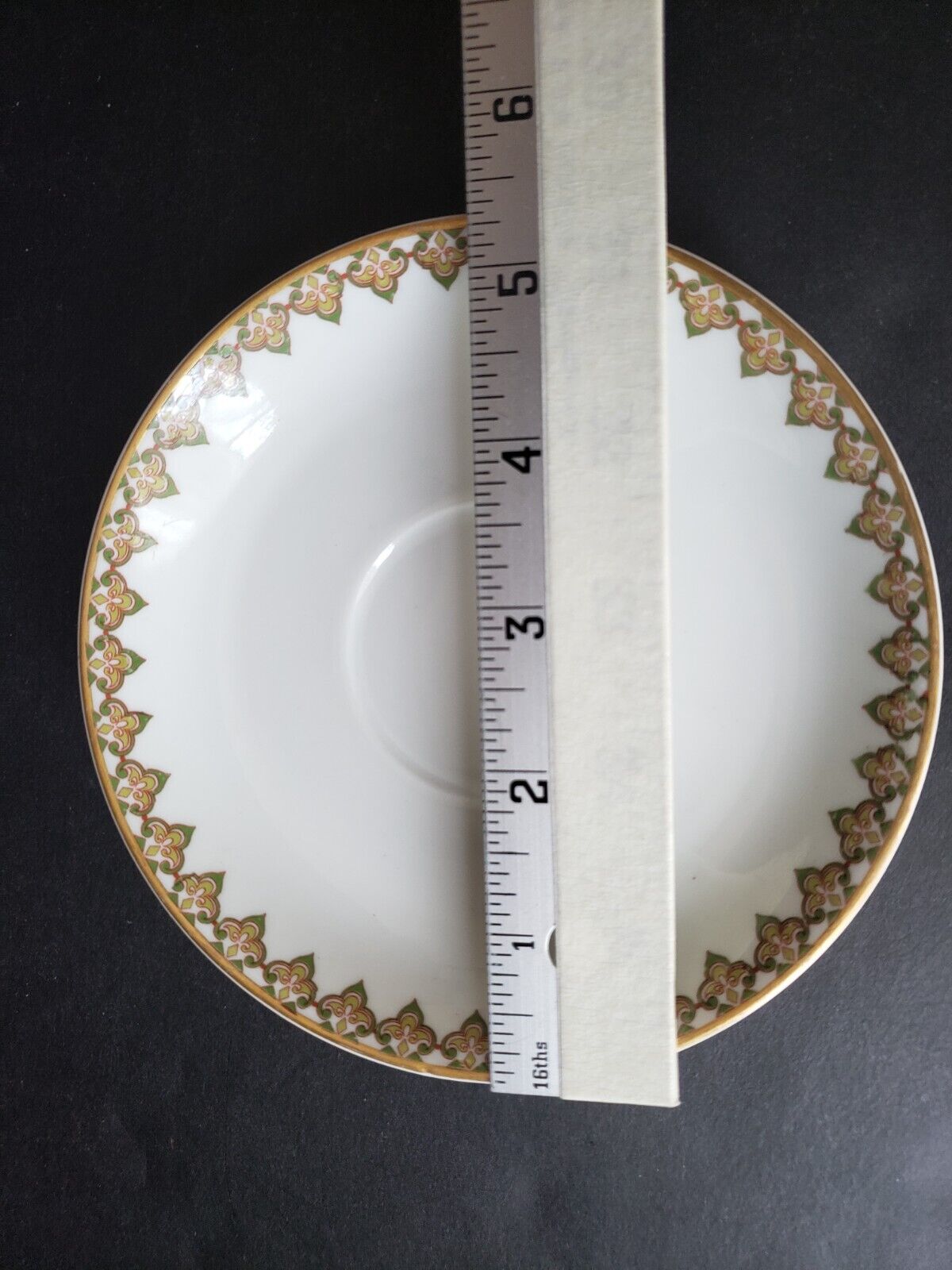 Haviland Limoges France Saucer Gold Trim Monaco (lot 593)