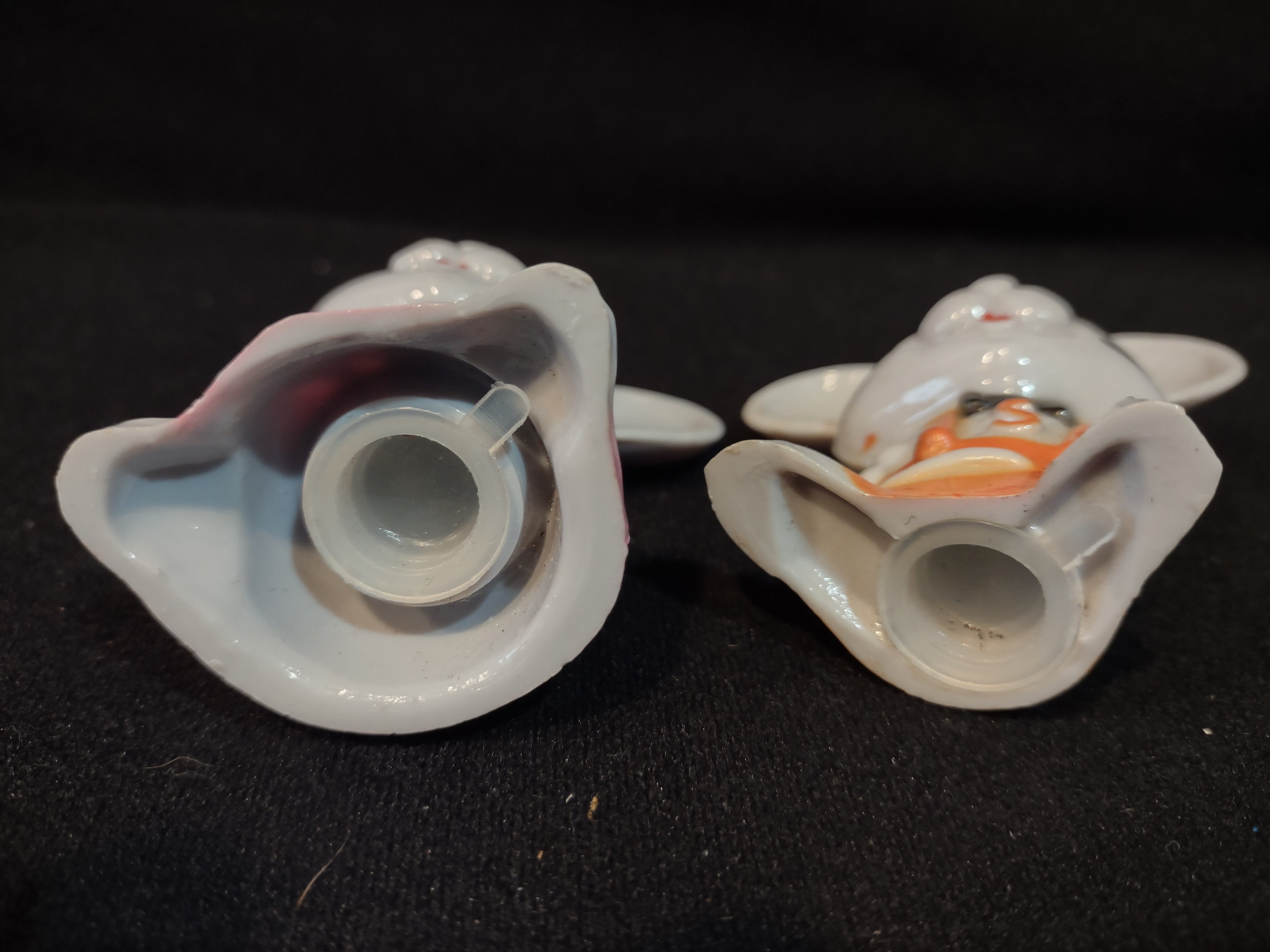 Vintage Hong Kong Plastic Salt and Pepper Shaker Mouse Mice (lot 5370)