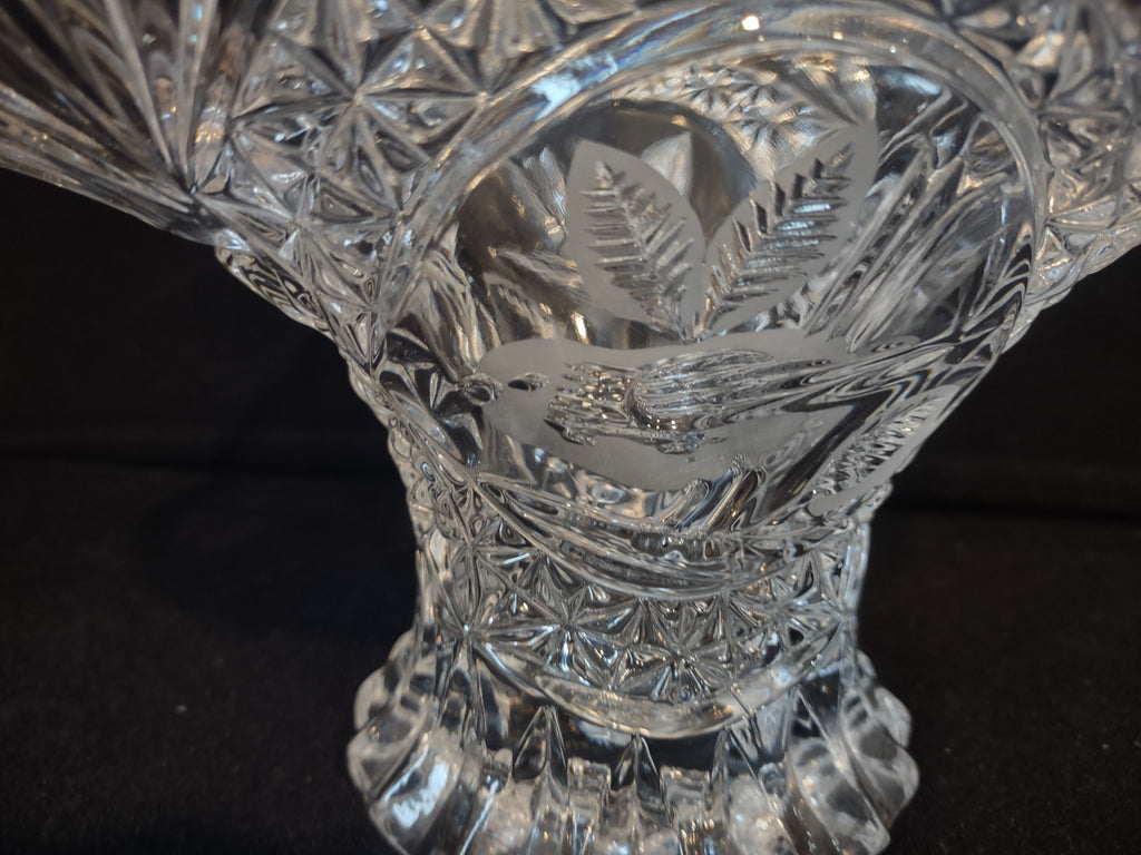 Hofbayer Byrdes Crystal Candy Dish with Handle (lot 2500c)