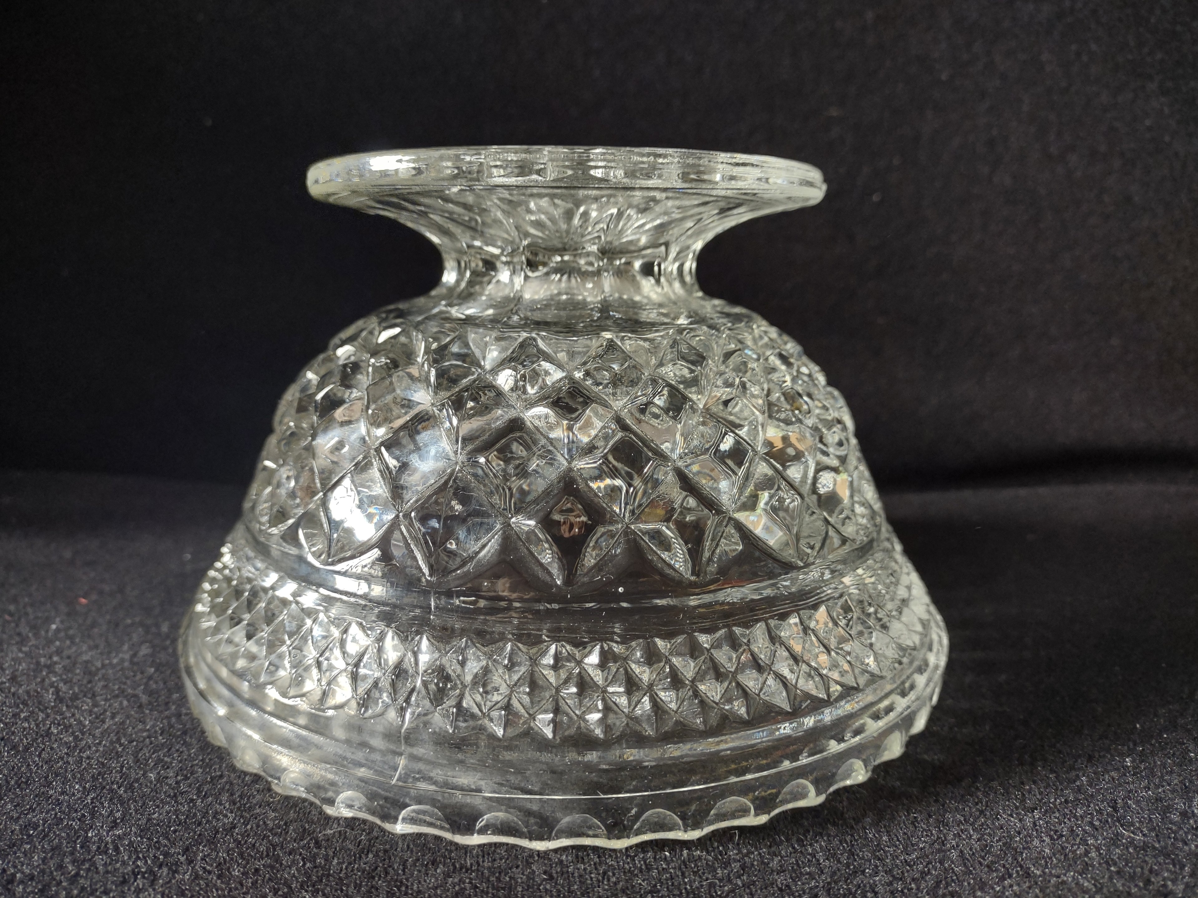 Wexford Anchor Hocking Glass Compote Serving Pedestal Bowl Diamond (lot 5153)