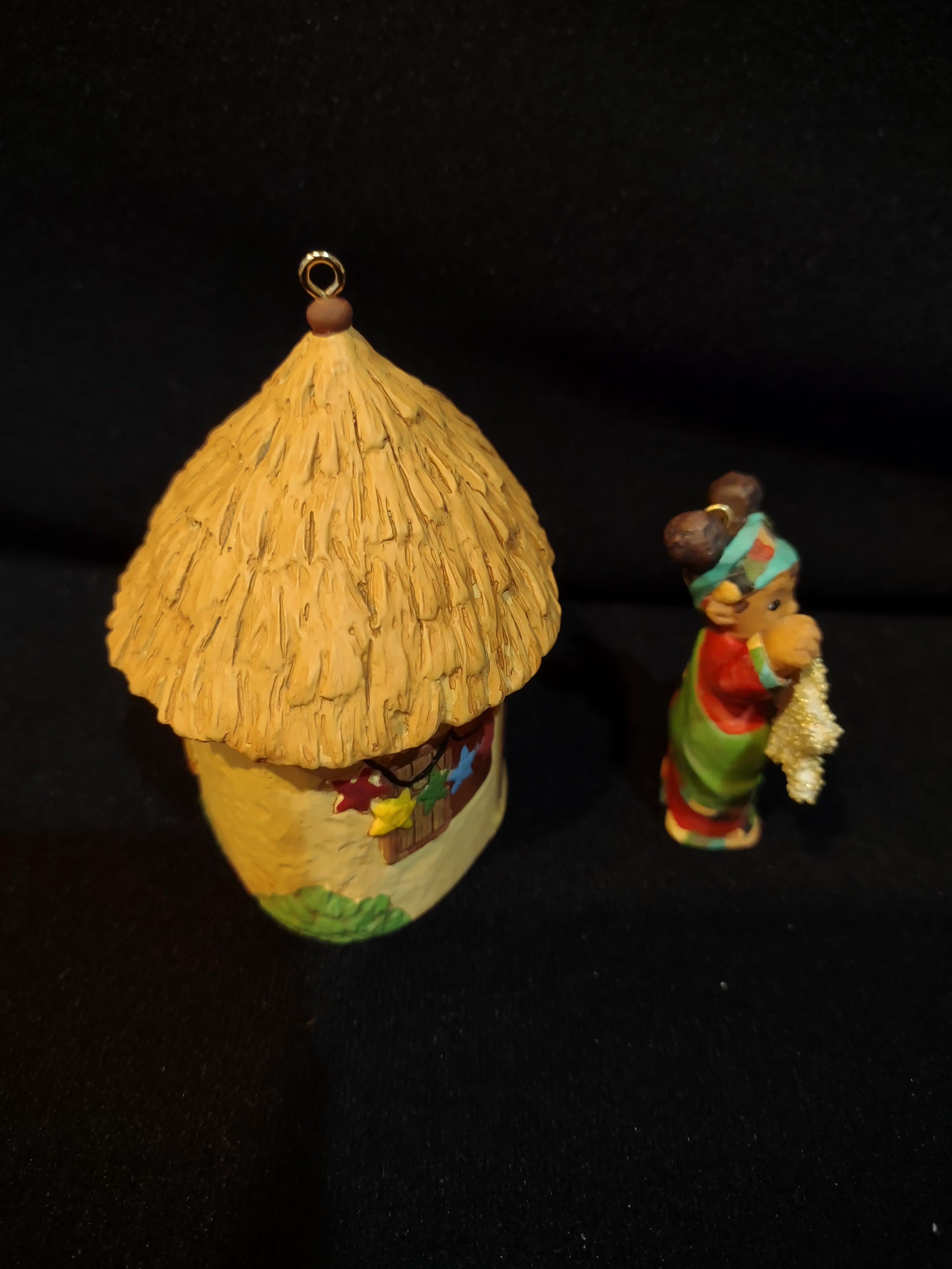 Christmas Ornament Hallmark 2007 Joy To The World Collection Africa (Lot 4119)