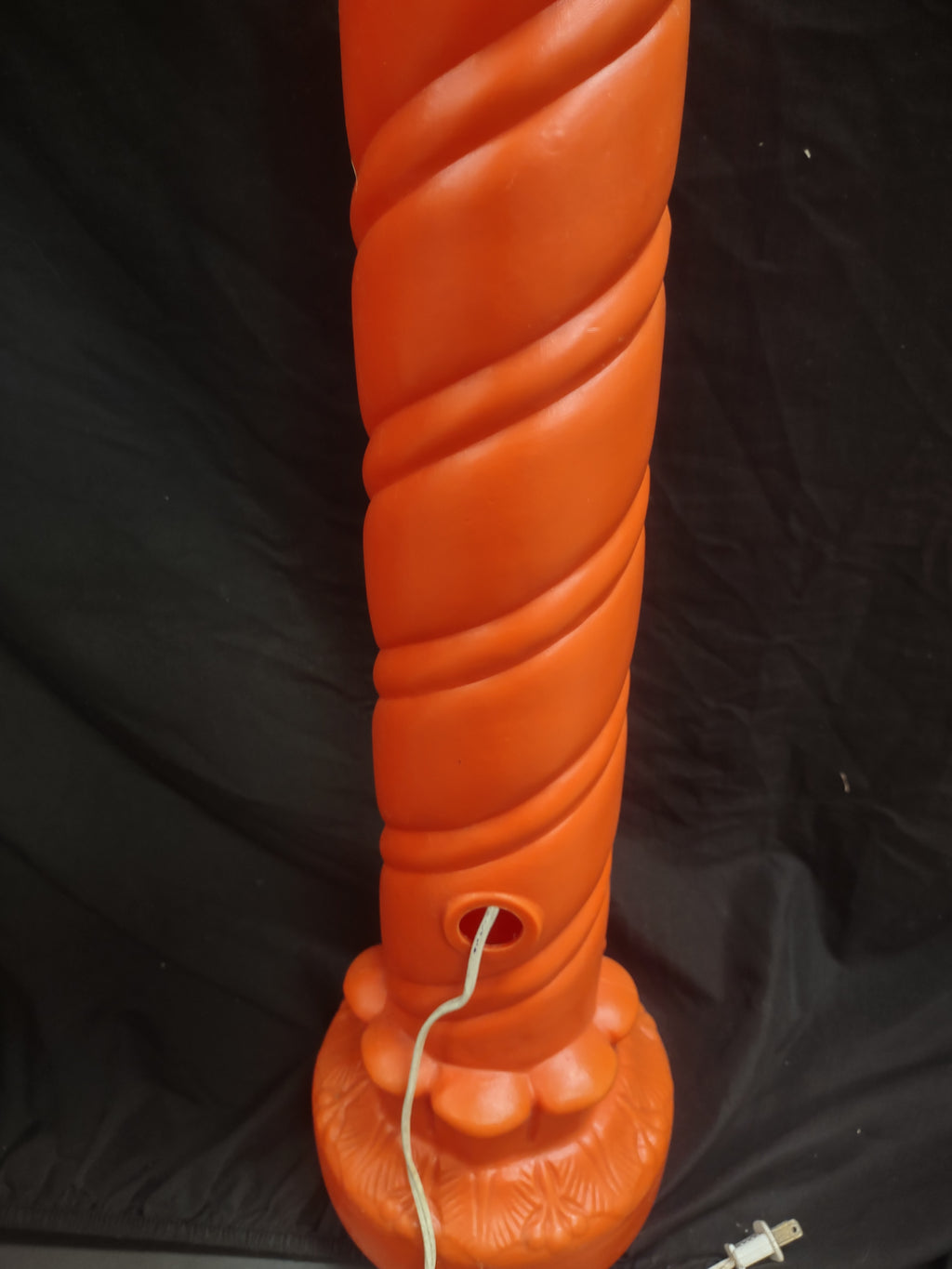Vintage Christmas Blow Mold Candle Pine Cones Light Up 36" (lot 2320)